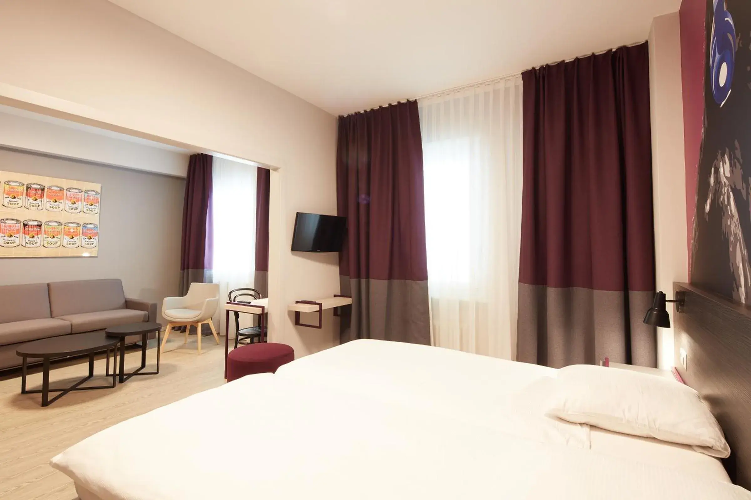 Triple Room in Hôtel Crystal Triple Room in Hôtel Crystal