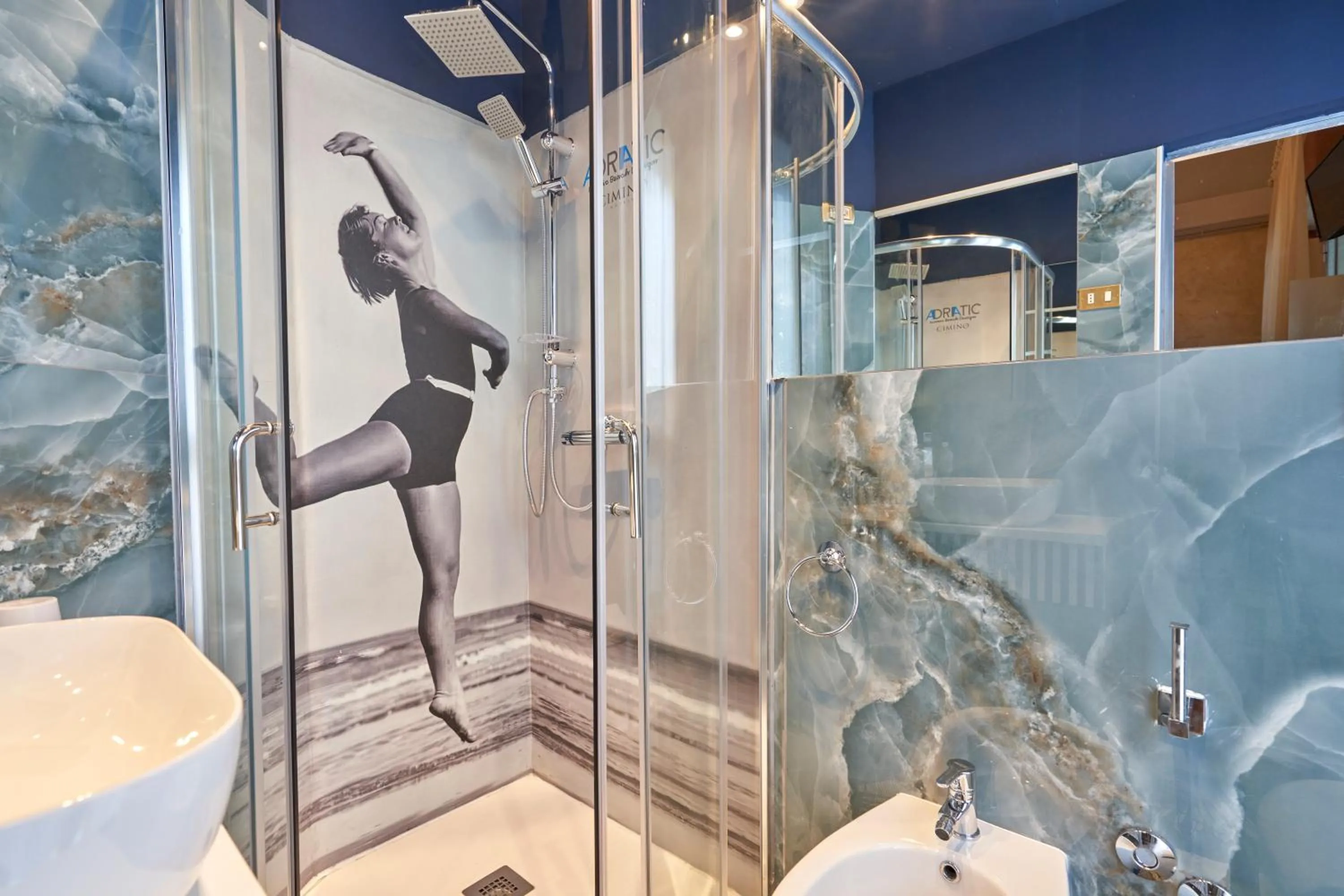 Shower in Hotel Adriatica sul Mare