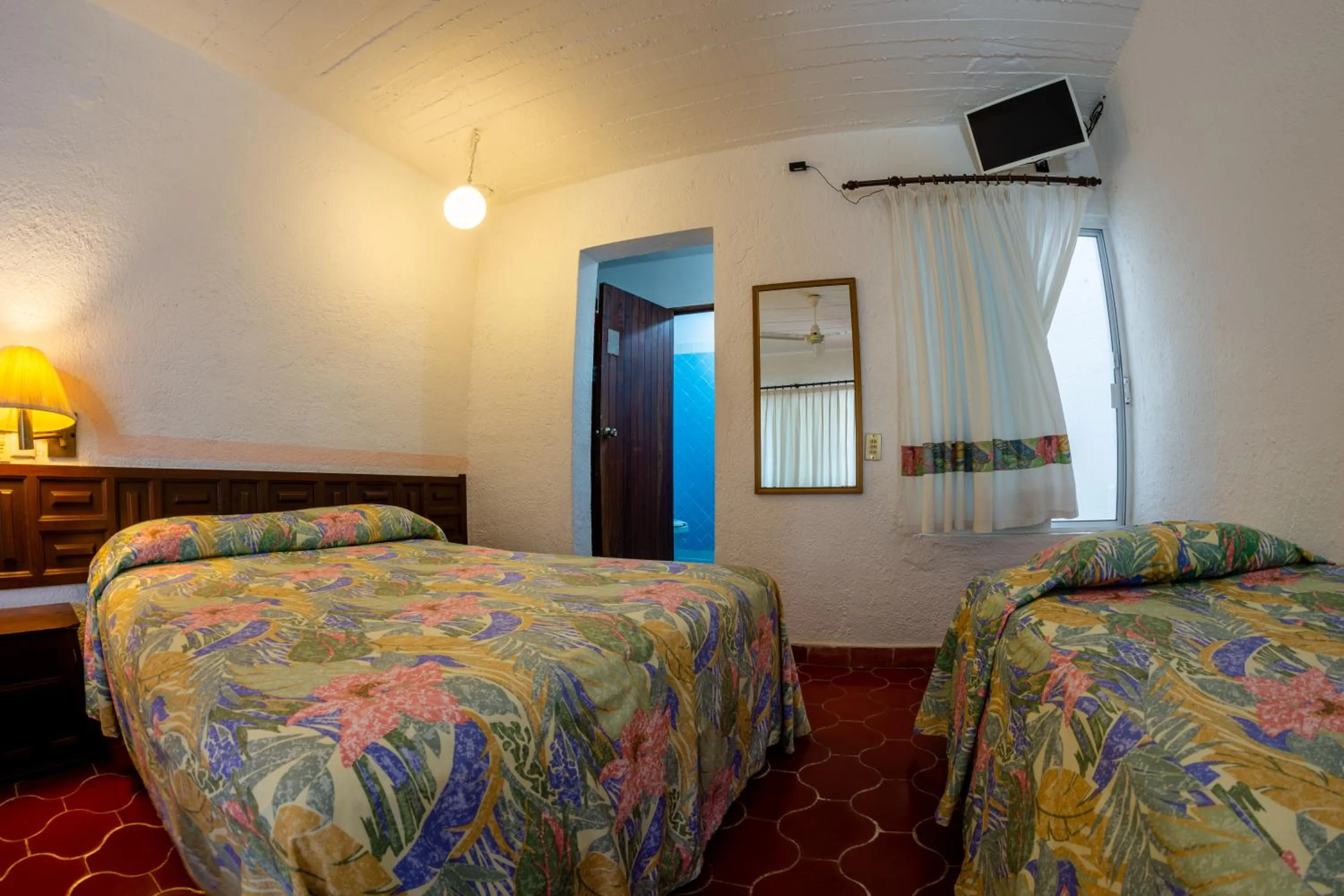 Photo of the whole room, Bed in Hotel Delfin