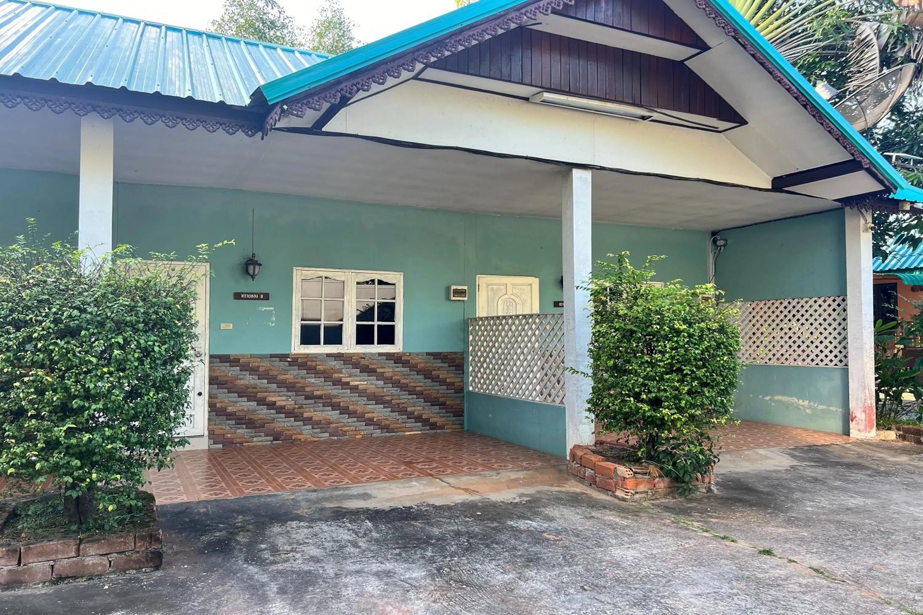 Property building in Saithong Resort