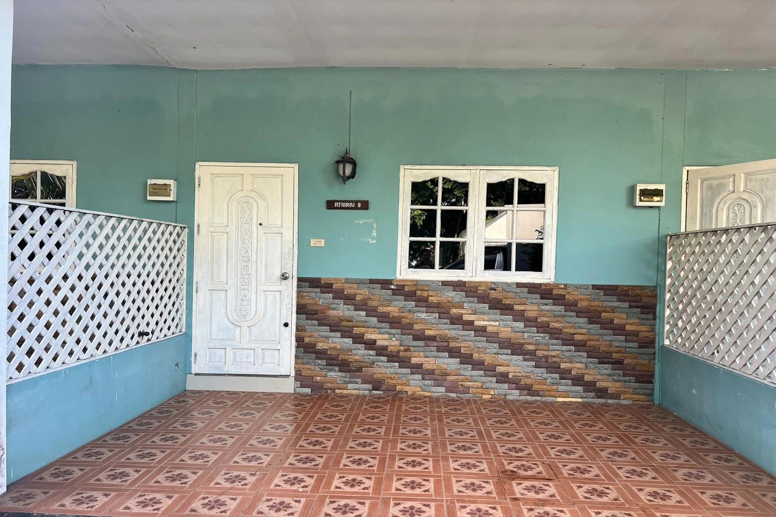 Property building in Saithong Resort