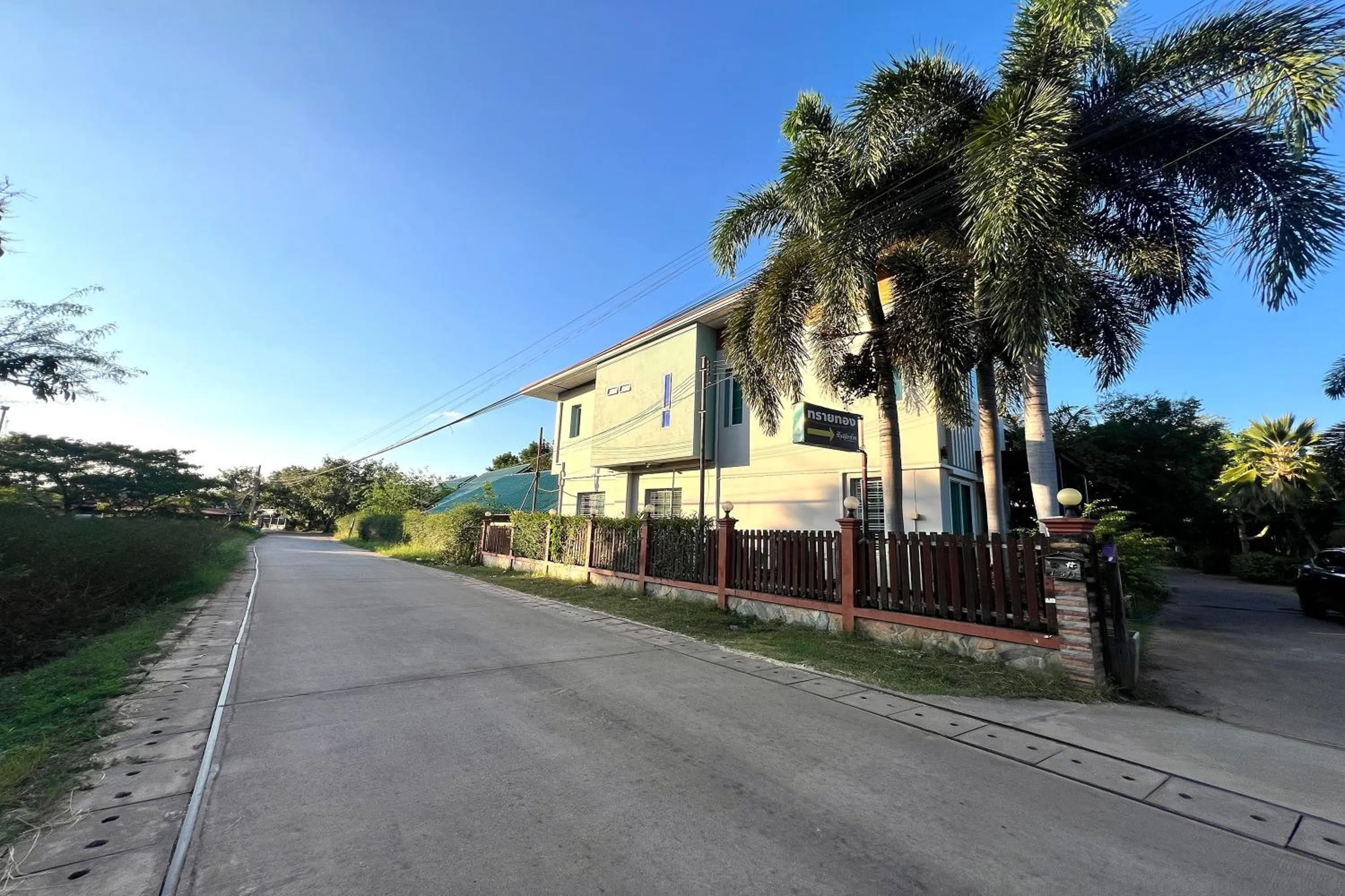 Property building in Saithong Resort