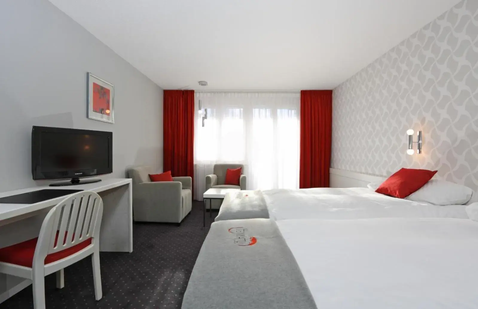 Photo of the whole room, Bed in Hotel Steinmattli Photo of the whole room, Bed in Hotel Steinmattli