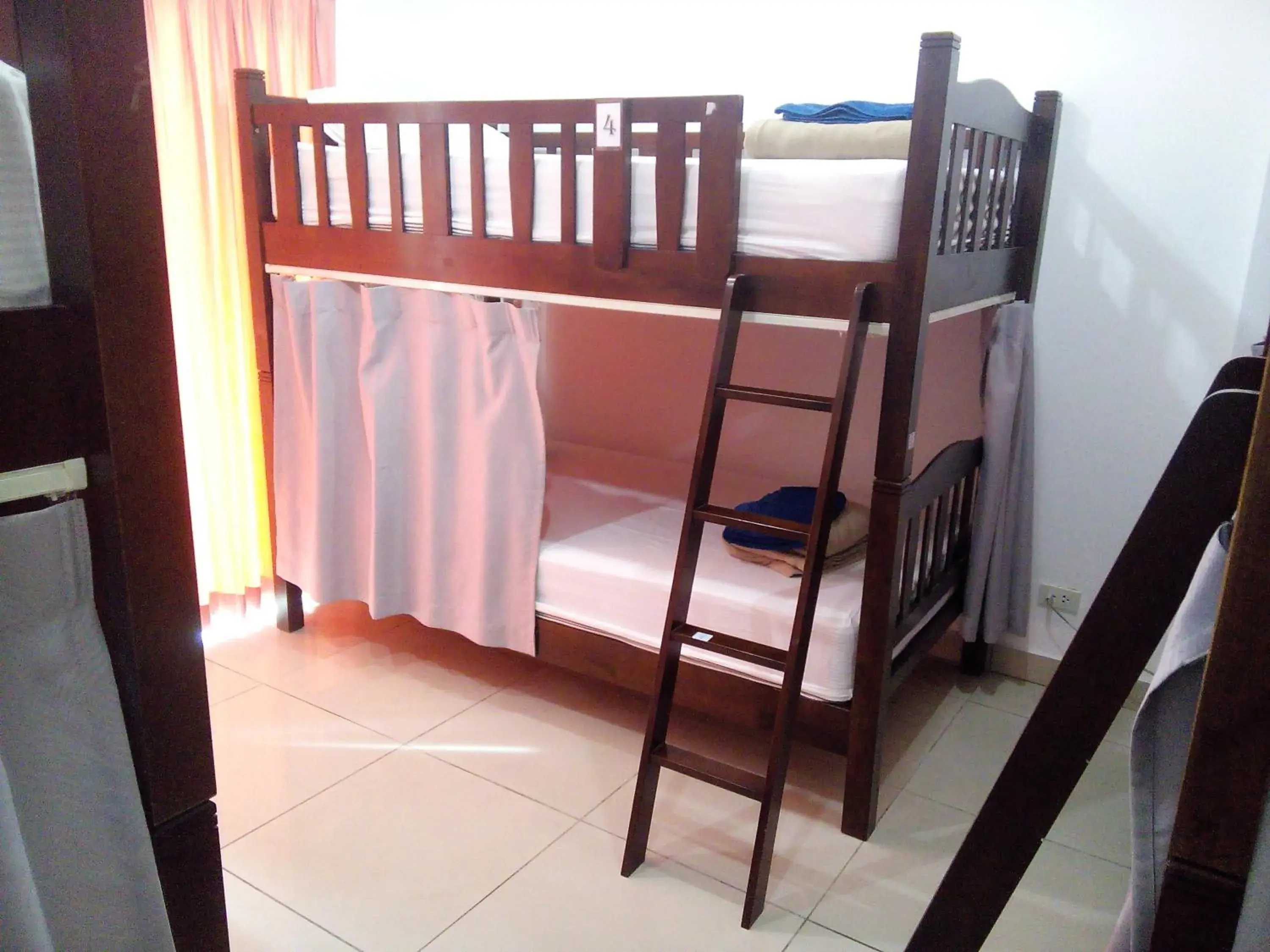 bunk bed, Bed in Jomtien Hostel bunk bed, Bed in Jomtien Hostel