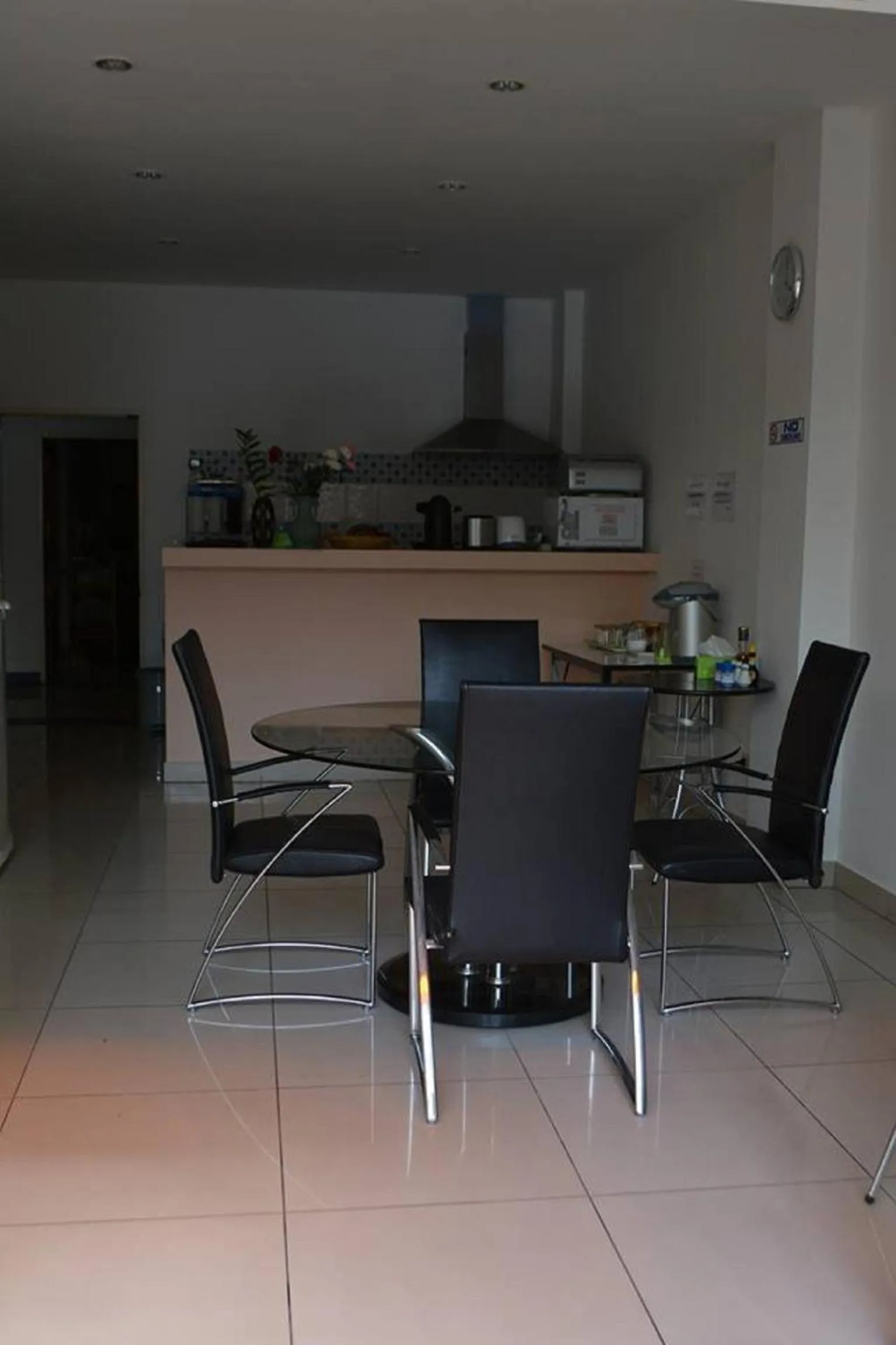 Food and drinks in Jomtien Hostel