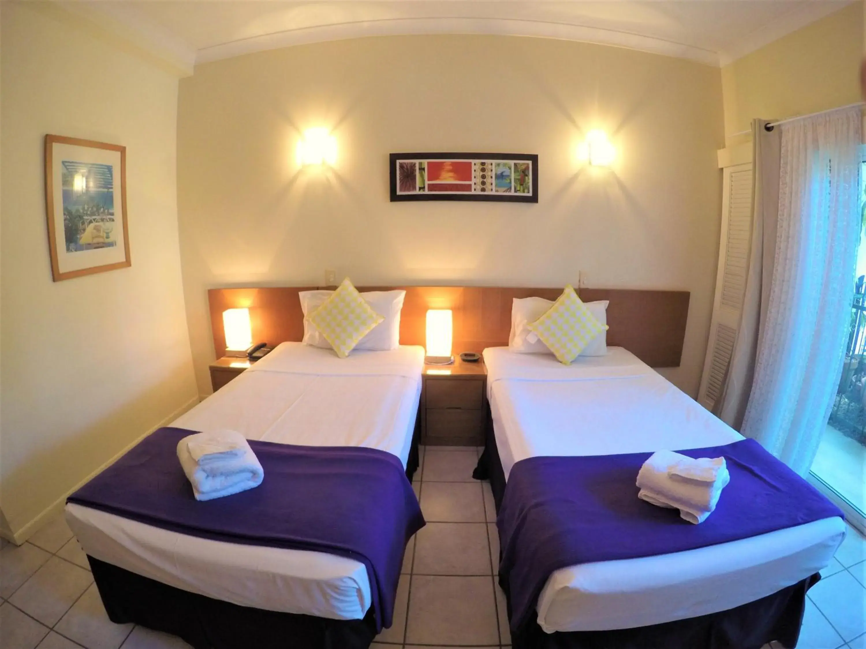 Bed in Crystal Garden Resort & Restaurant Bed in Crystal Garden Resort & Restaurant