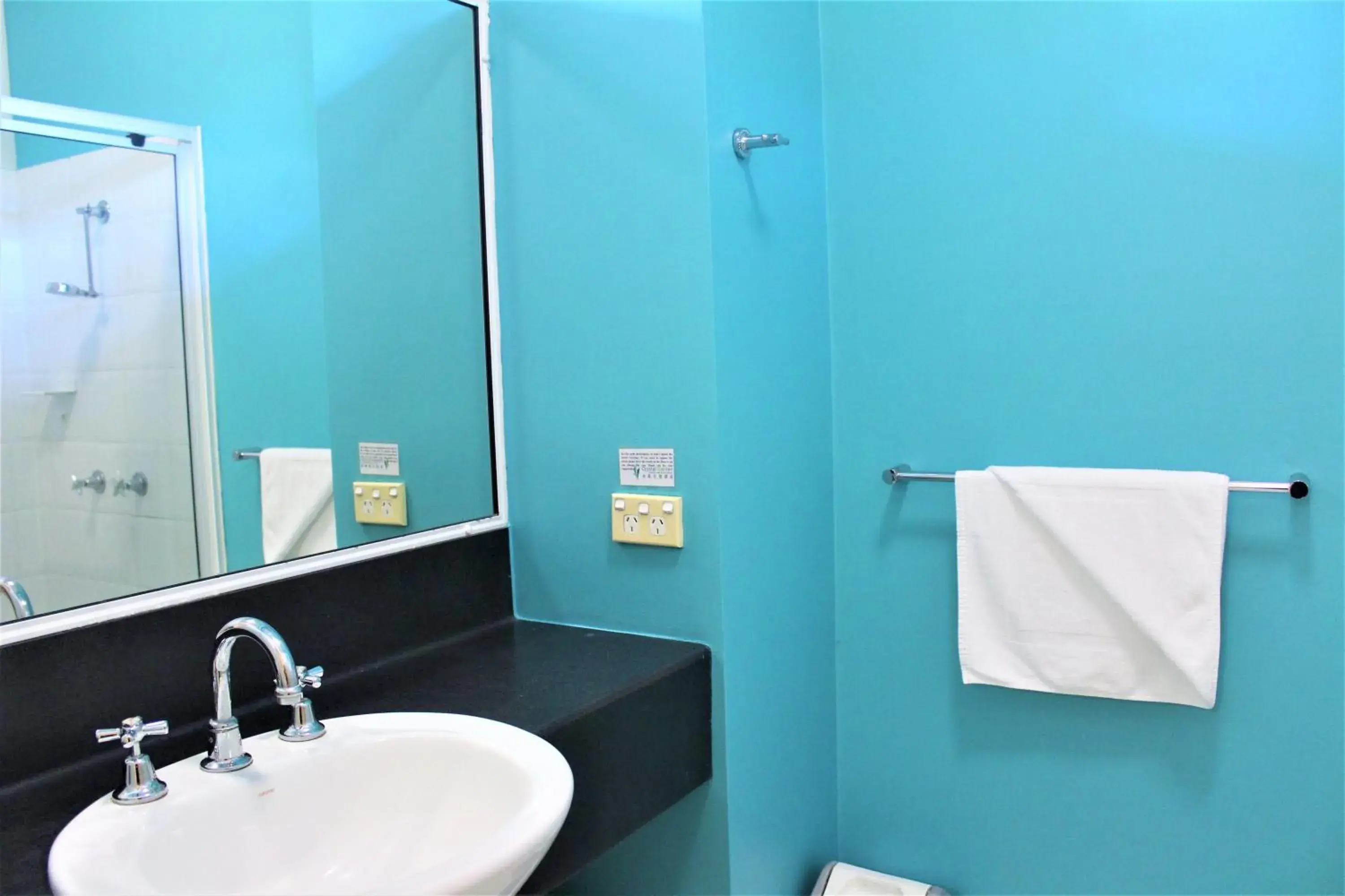 Bathroom in Crystal Garden Resort & Restaurant Bathroom in Crystal Garden Resort & Restaurant