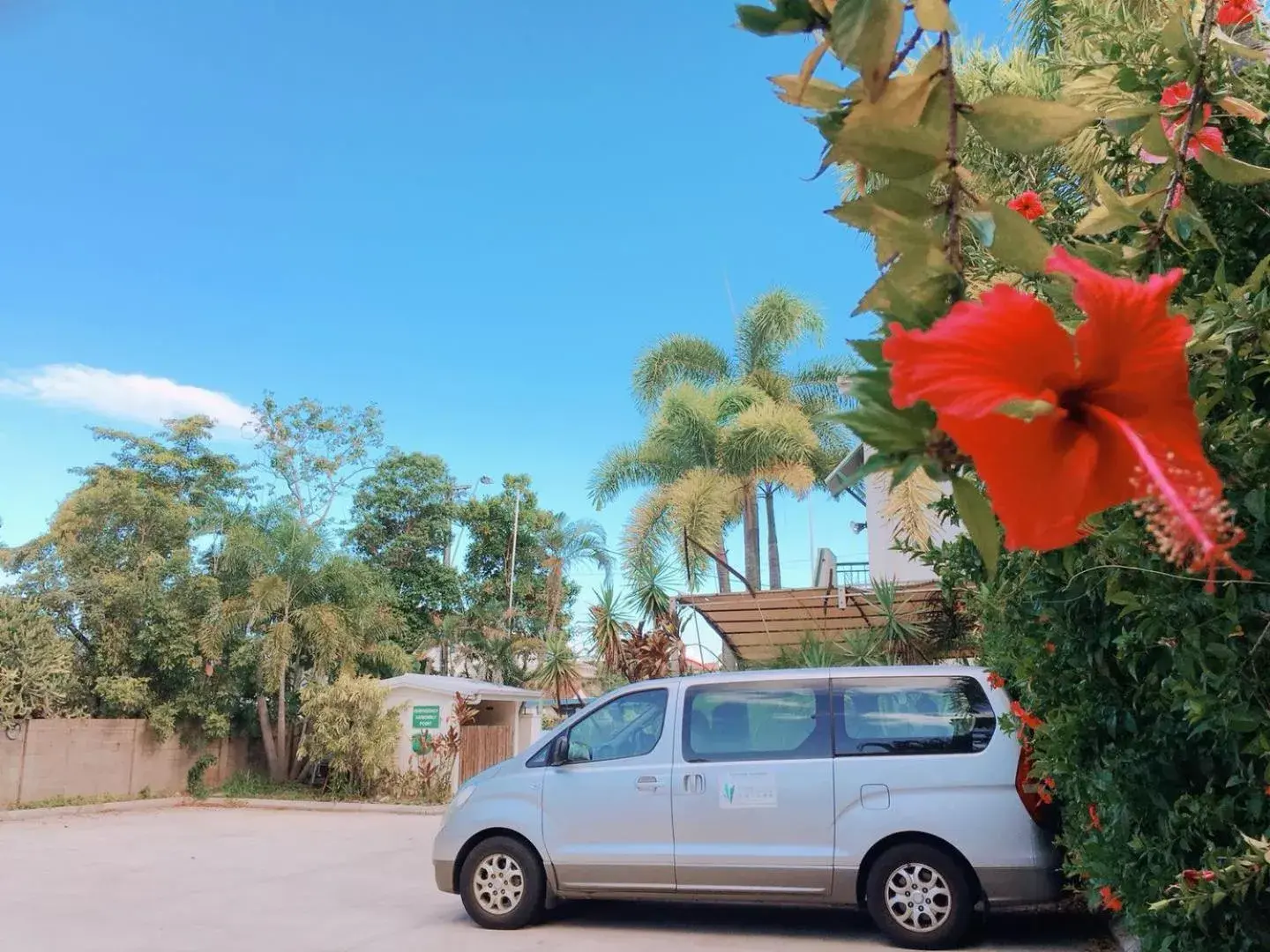 shuttle in Crystal Garden Resort & Restaurant shuttle in Crystal Garden Resort & Restaurant