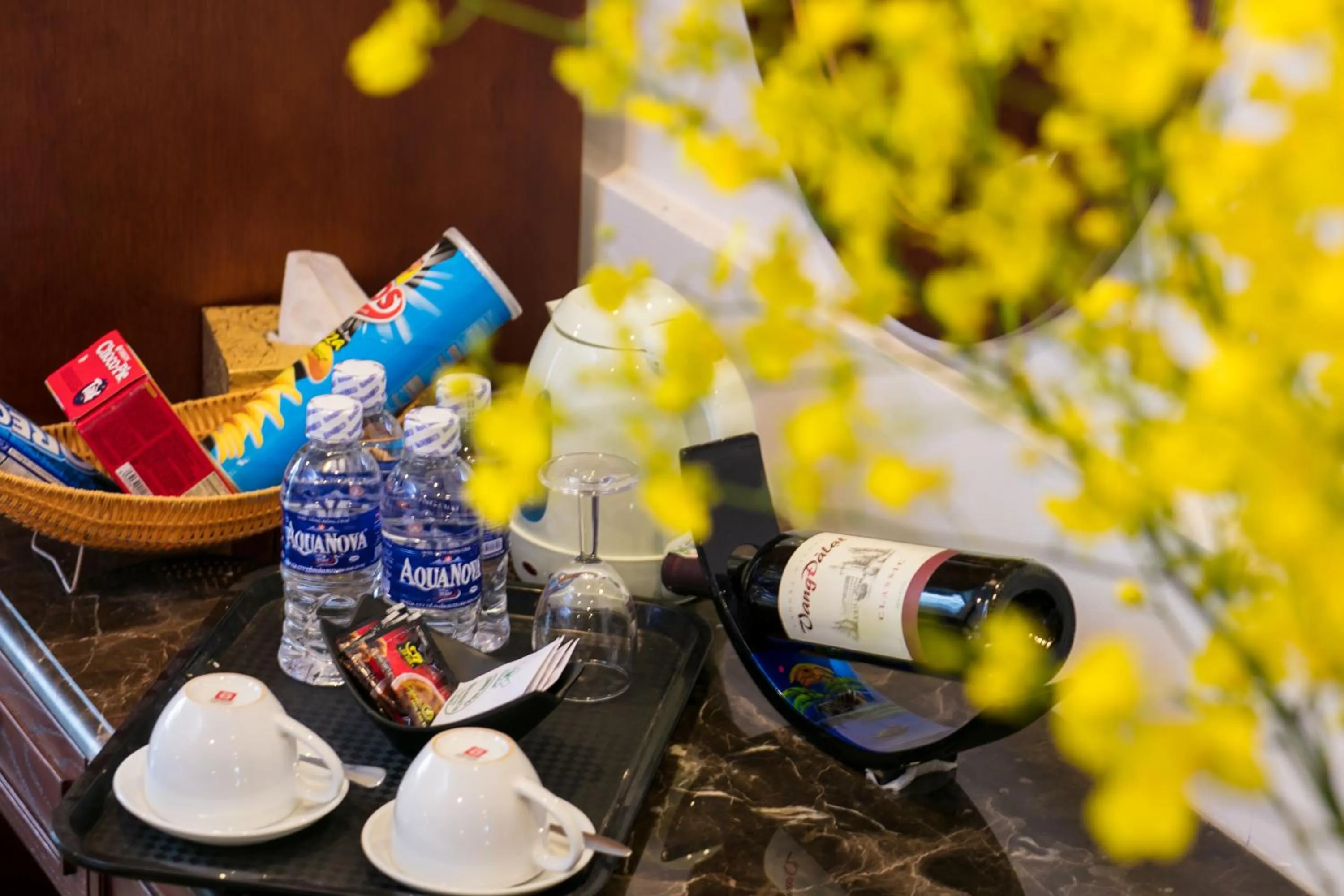 Coffee/tea facilities in Vision Premier Hotel & Spa