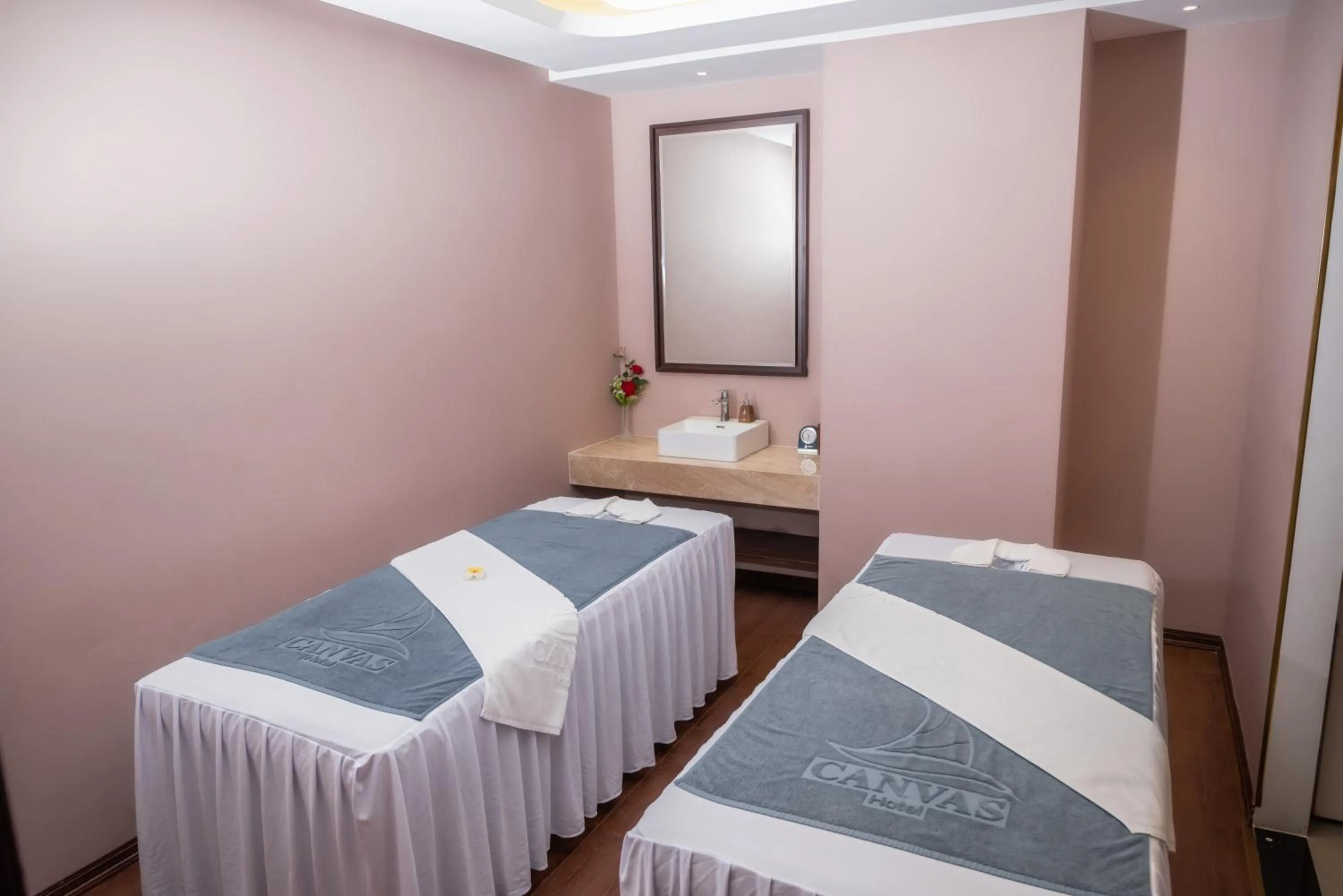 Spa and wellness centre/facilities, Bed in Canvas Danang Beach Hotel