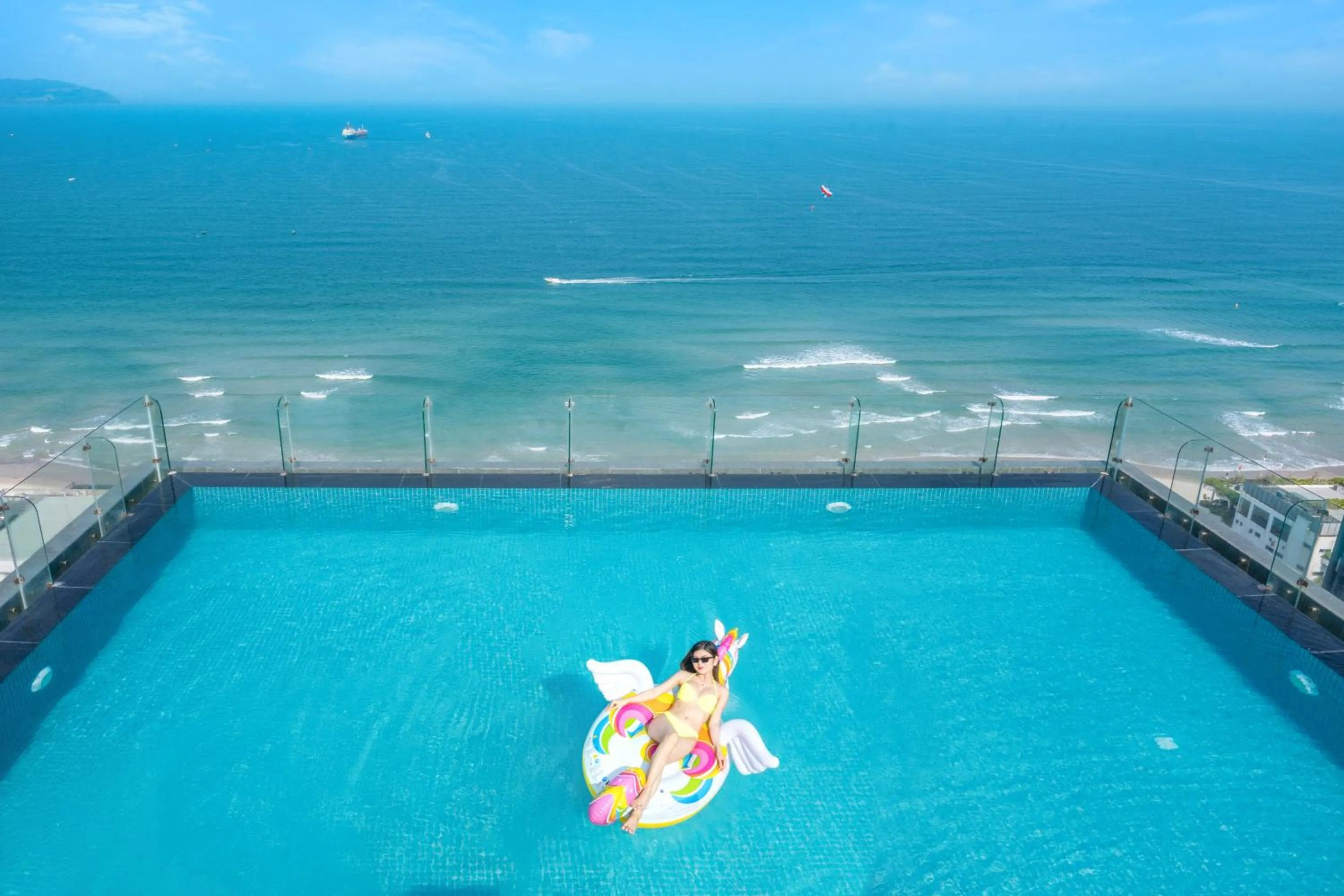 Swimming pool in Canvas Danang Beach Hotel