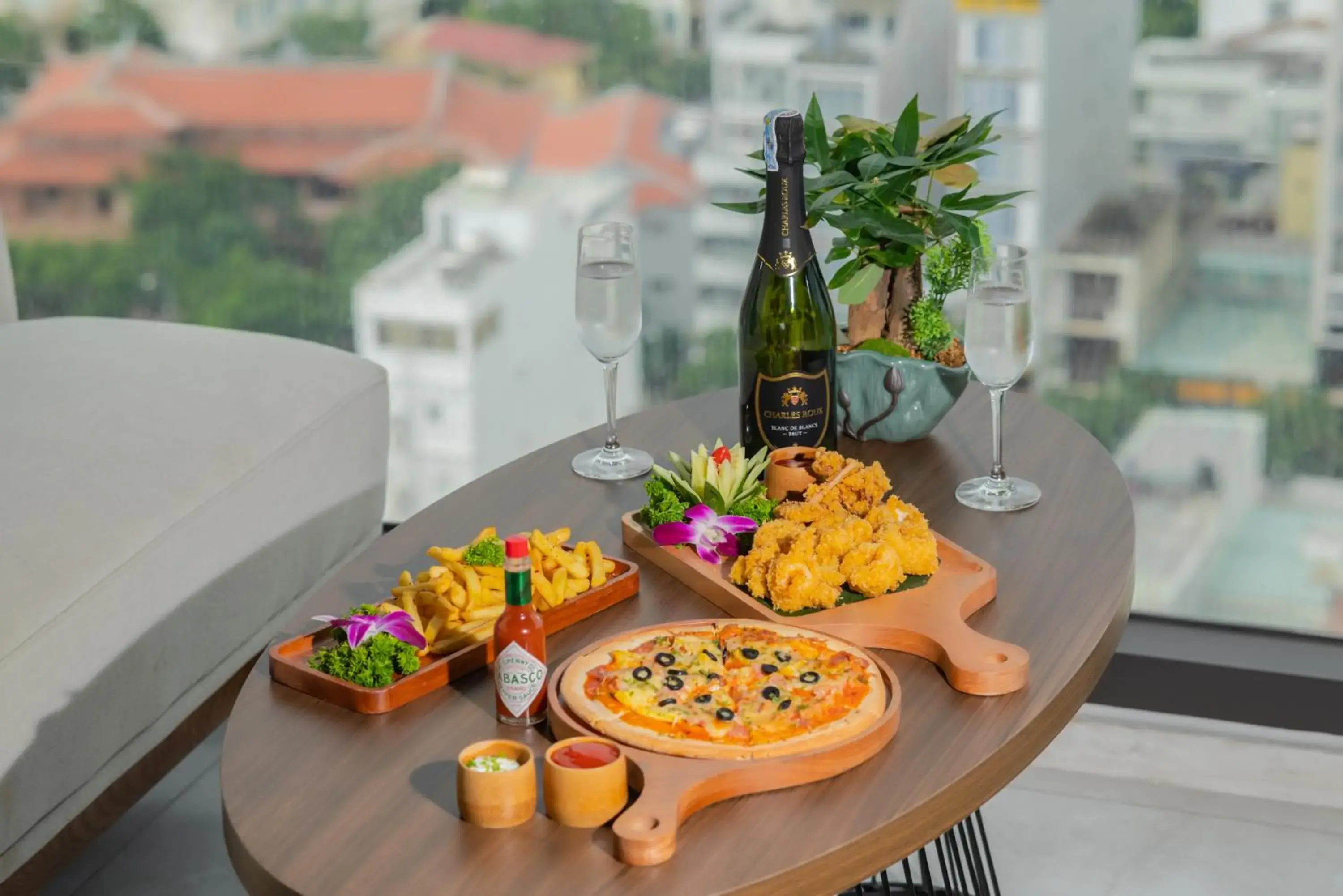 Restaurant/places to eat in Canvas Danang Beach Hotel Restaurant/places to eat in Canvas Danang Beach Hotel