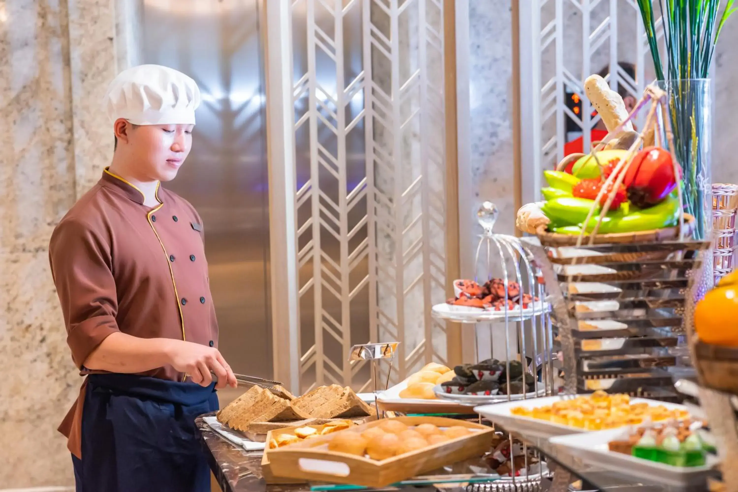 Restaurant/places to eat in Canvas Danang Beach Hotel Restaurant/places to eat in Canvas Danang Beach Hotel