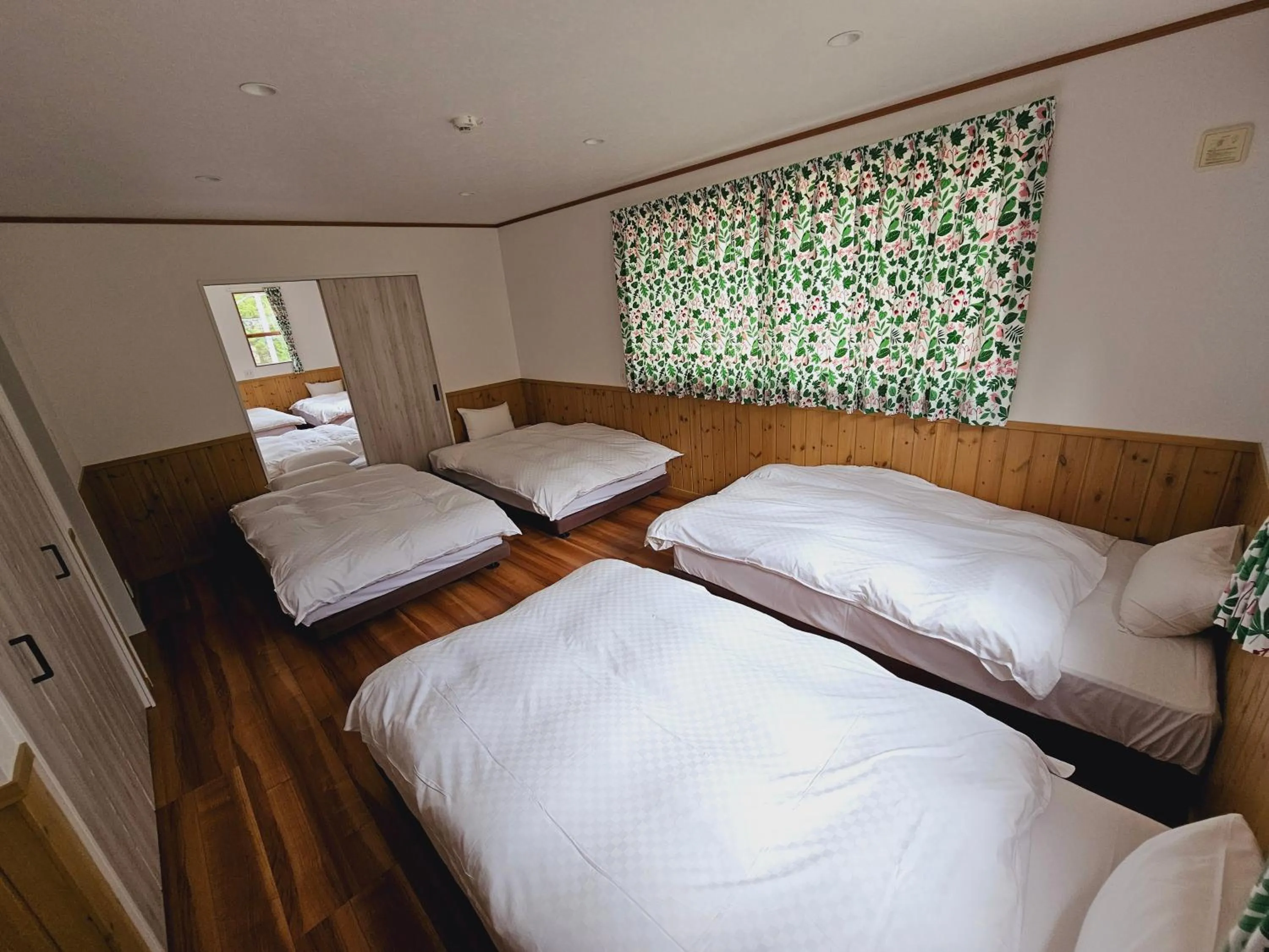 Bedroom, Bed in Forest minami kawaguchiko