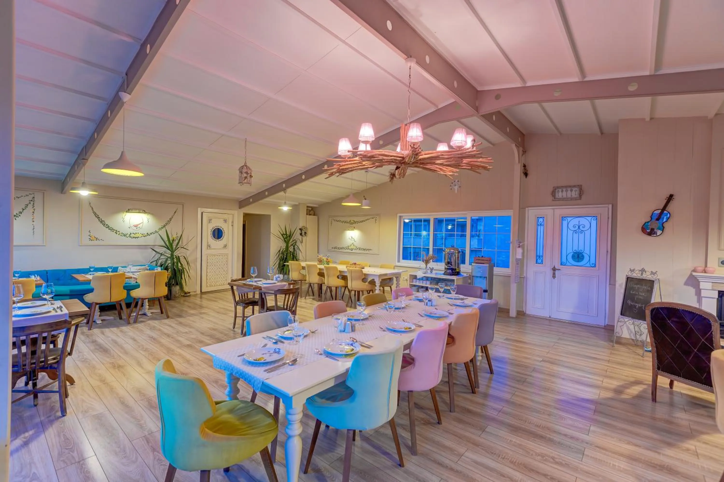 Restaurant/places to eat in Gurel Garden House