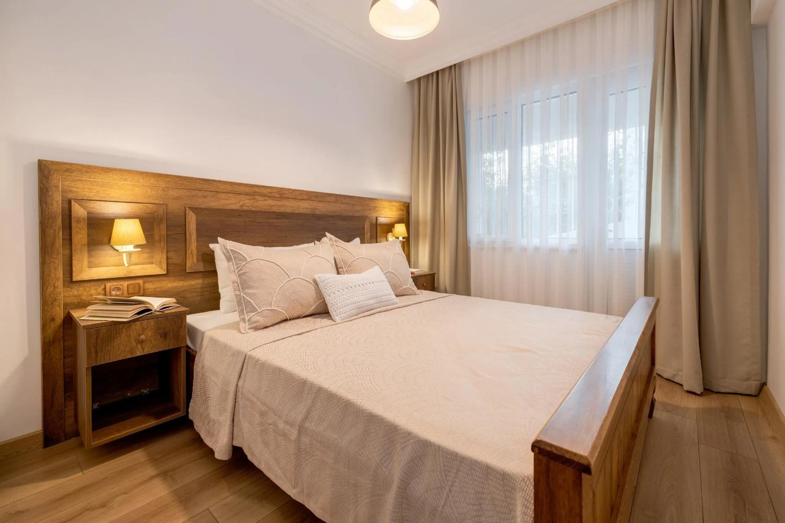 Bedroom, Bed in Gurel Garden House