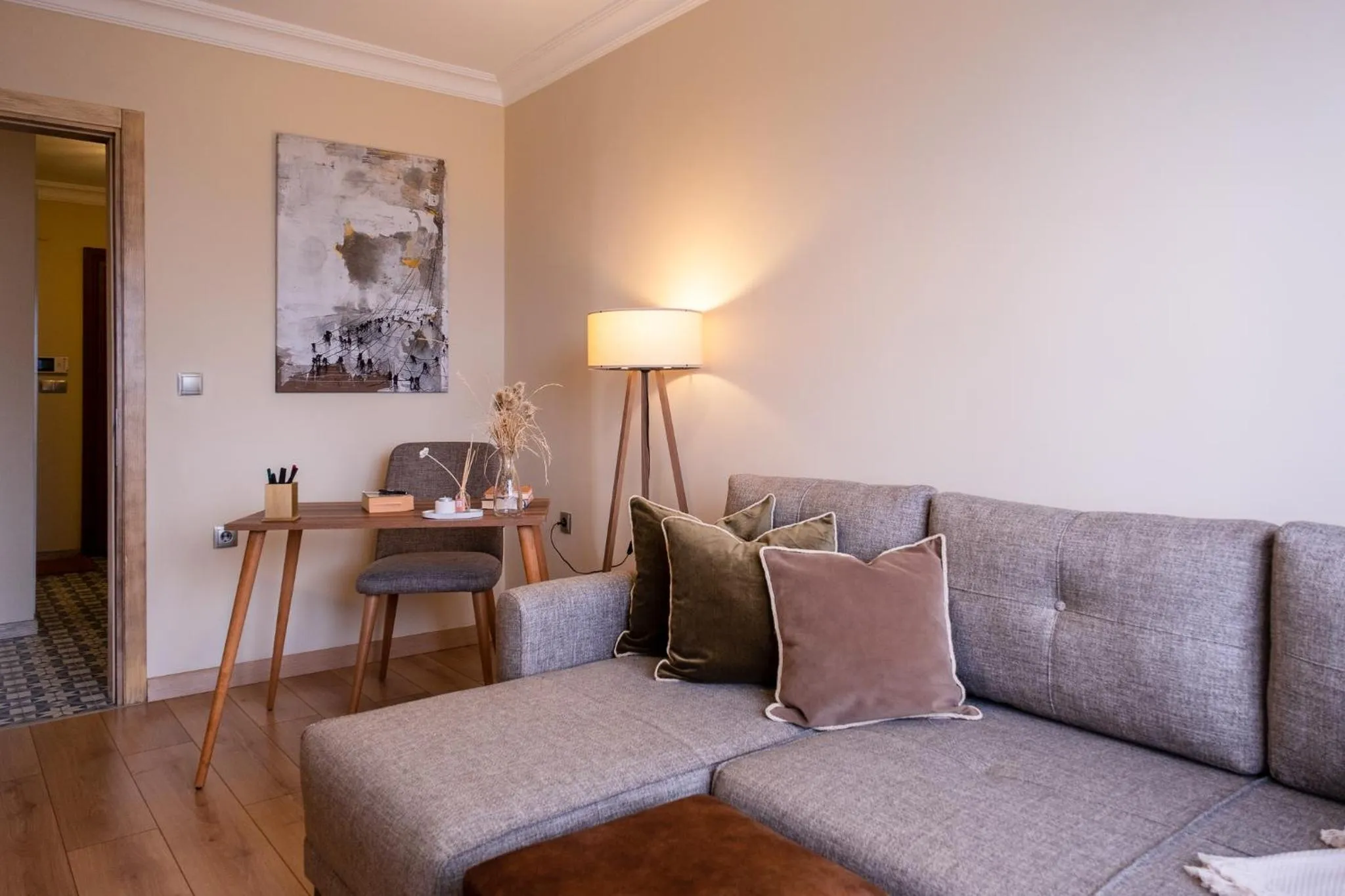 Living room in Gurel Garden House