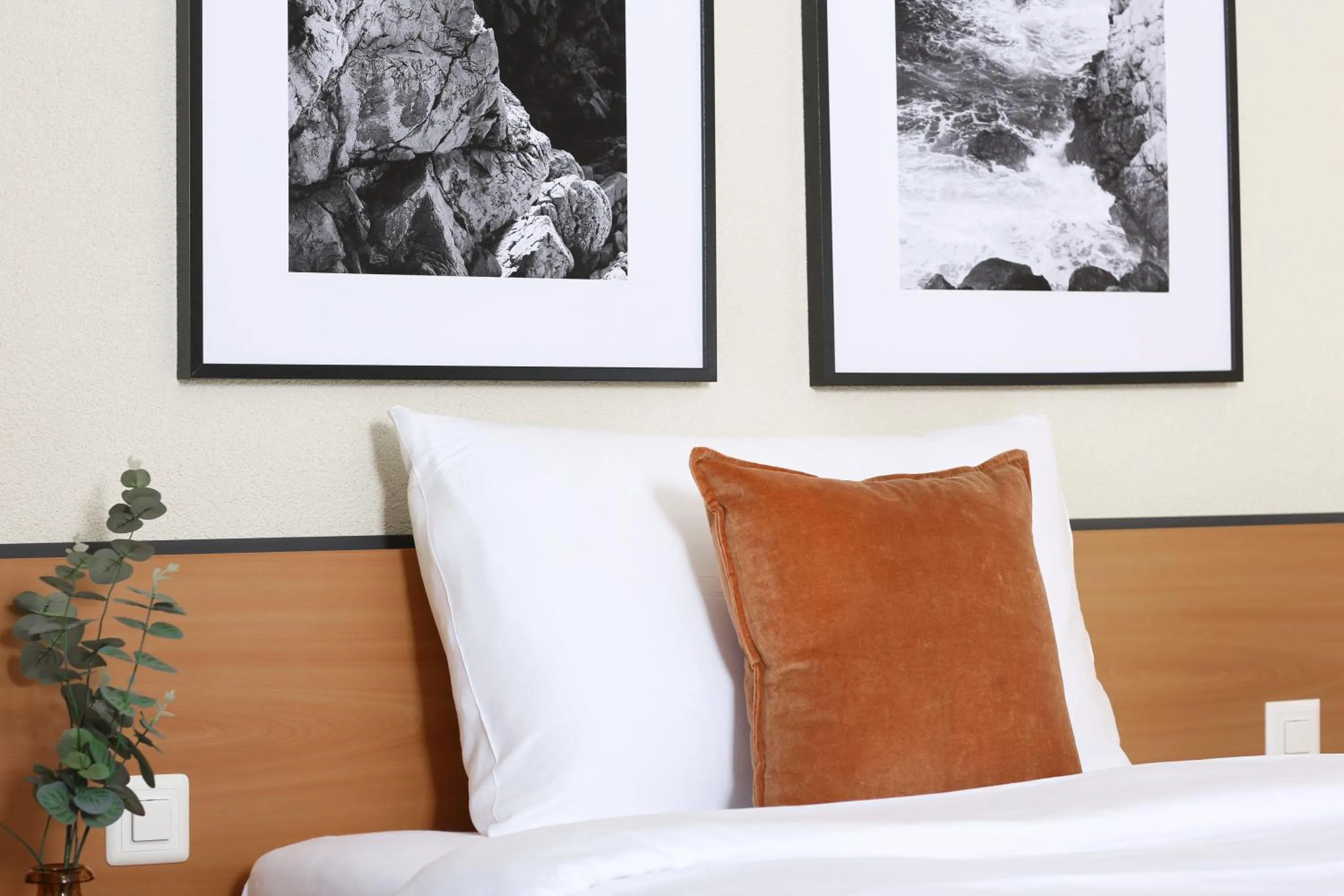 Bed in Hotel Engel - Self-Check-in