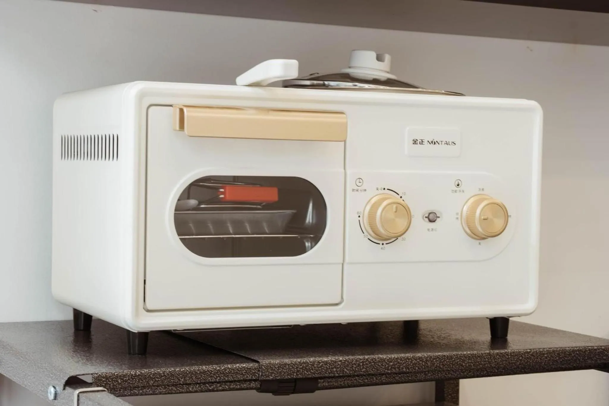 Communal kitchen in The Q Boutique and Home