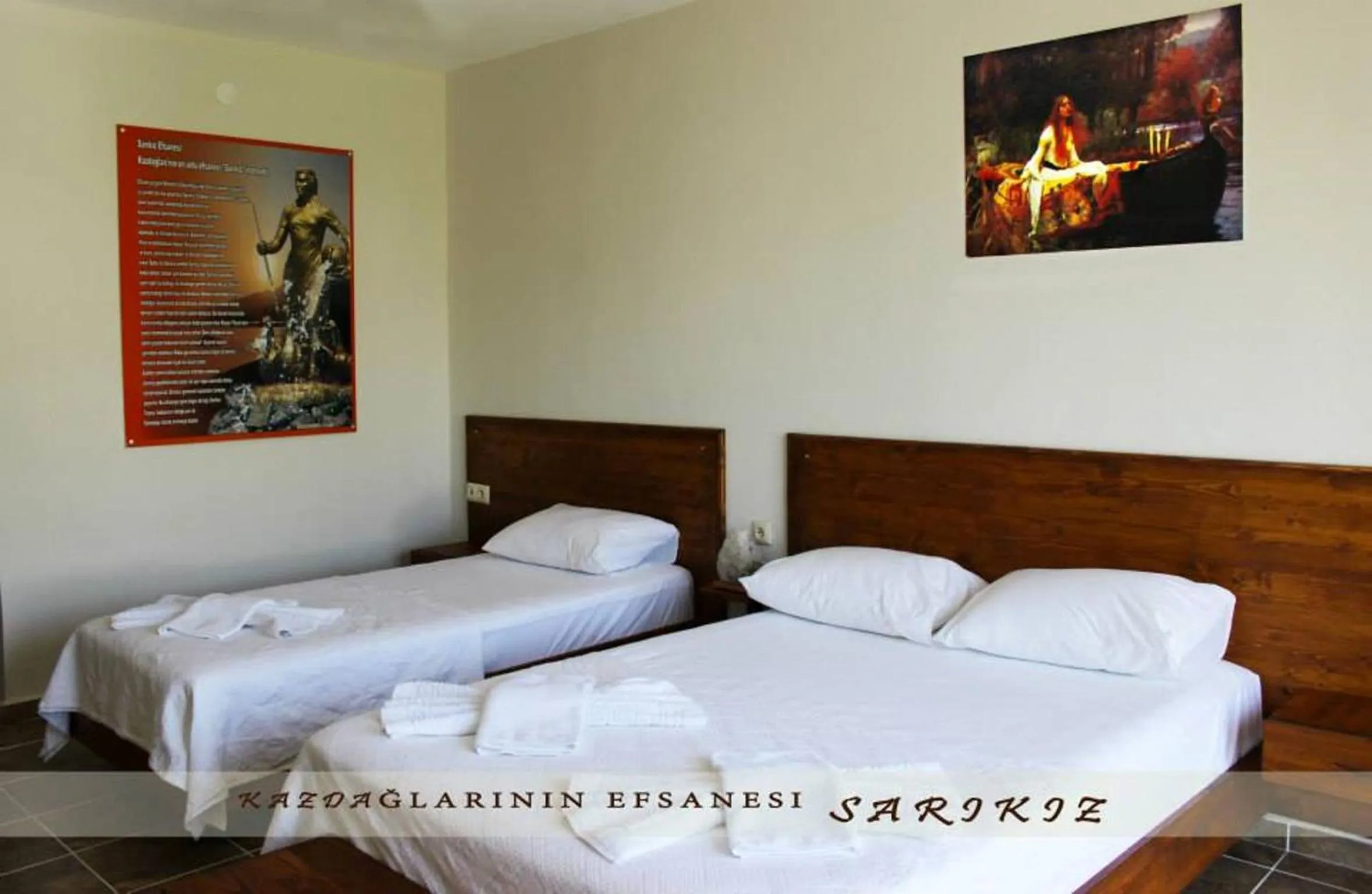 Photo of the whole room, Bed in Kazdaglari Ida Natura Bungalov Hotel