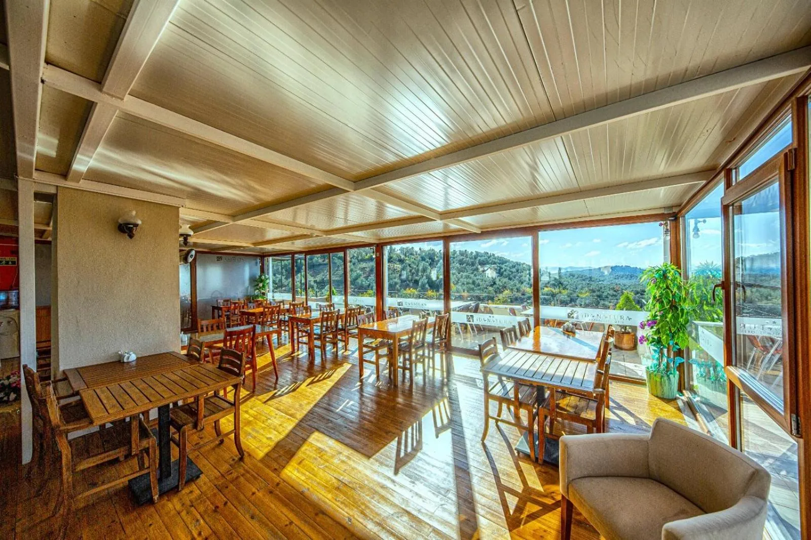 Restaurant/places to eat in Kazdaglari Ida Natura Bungalov Hotel