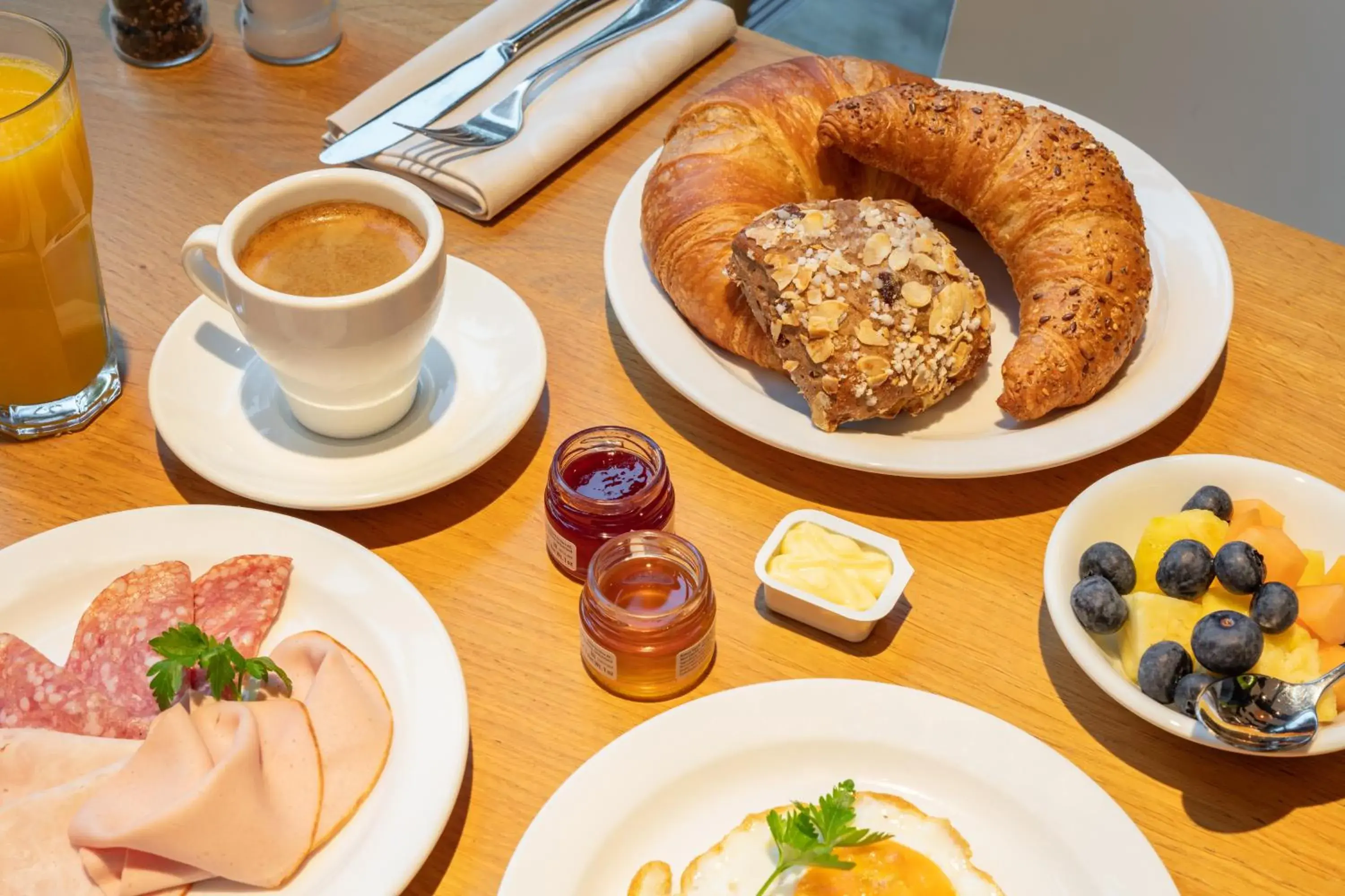 Breakfast in Hotel Baslertor Breakfast in Hotel Baslertor