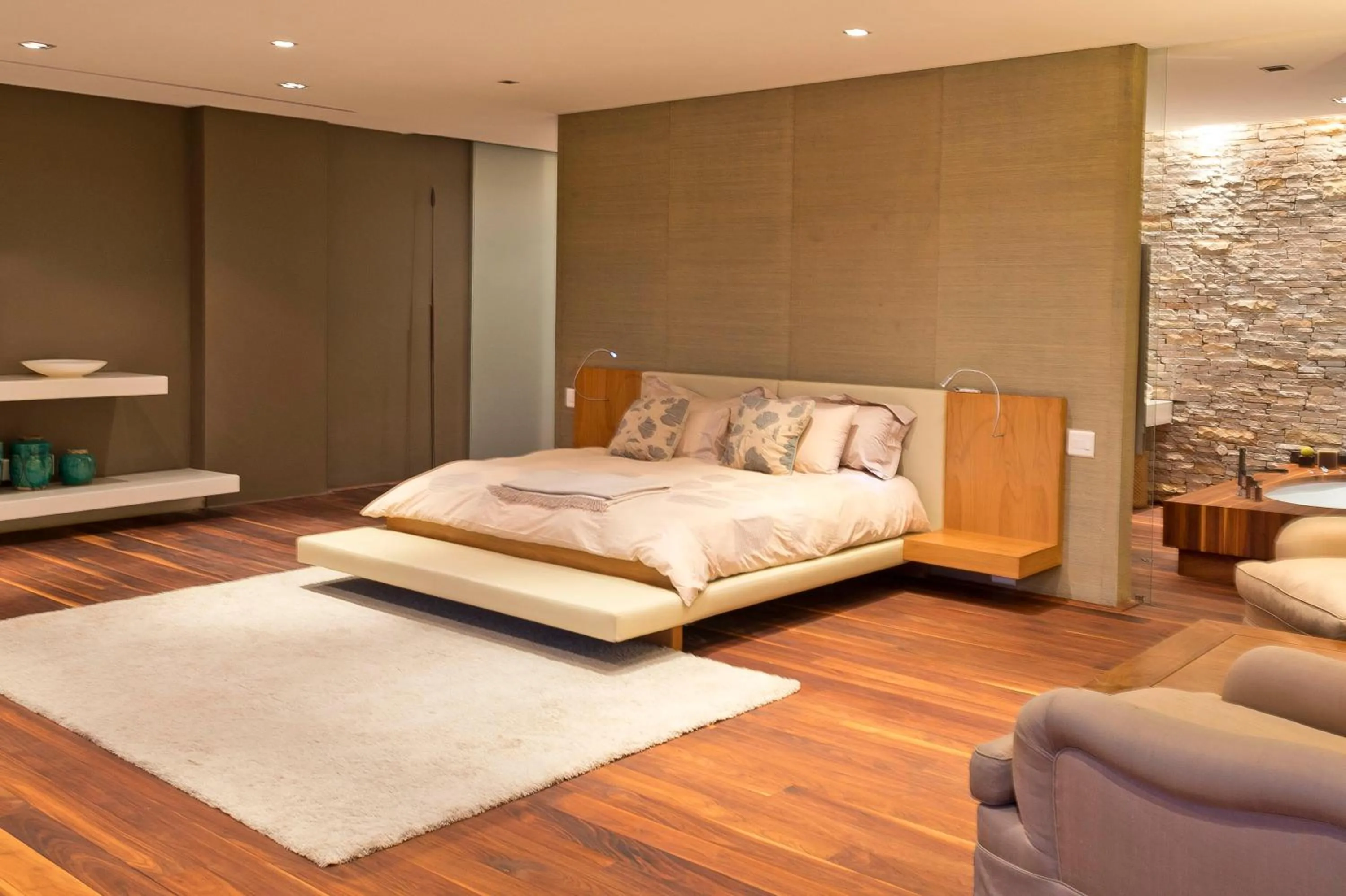 Bed in Flightdeck