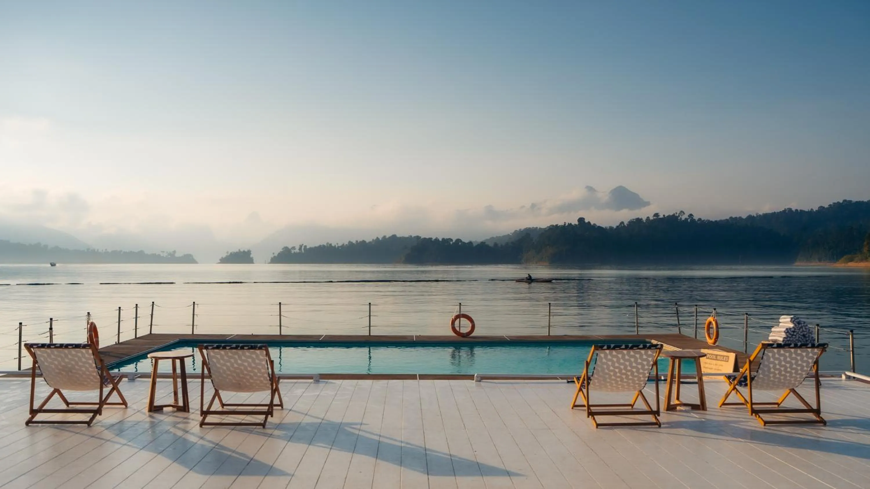 Day in 500 Rai Floating Resort