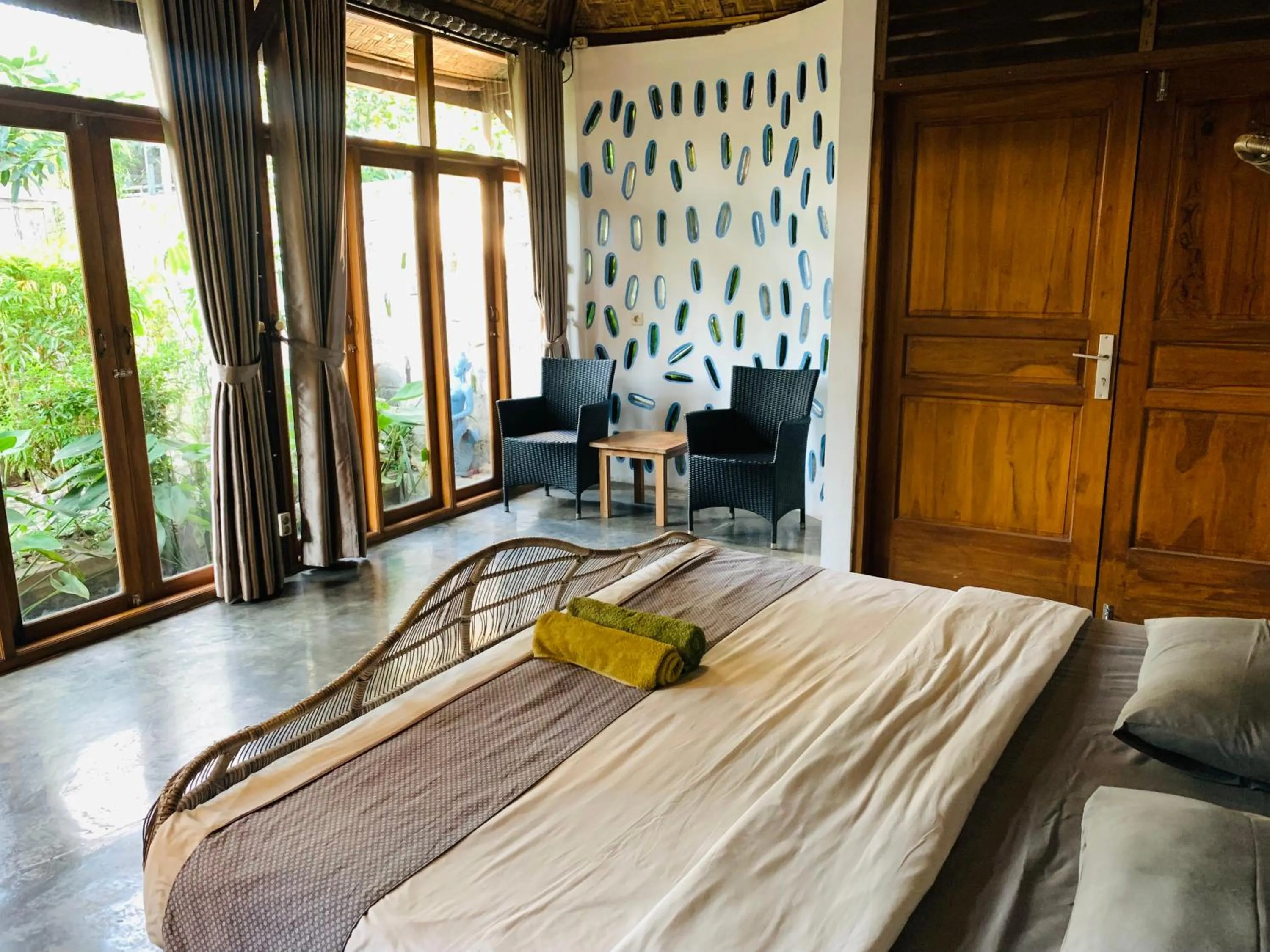 Bedroom, Bed in Yoga Lover