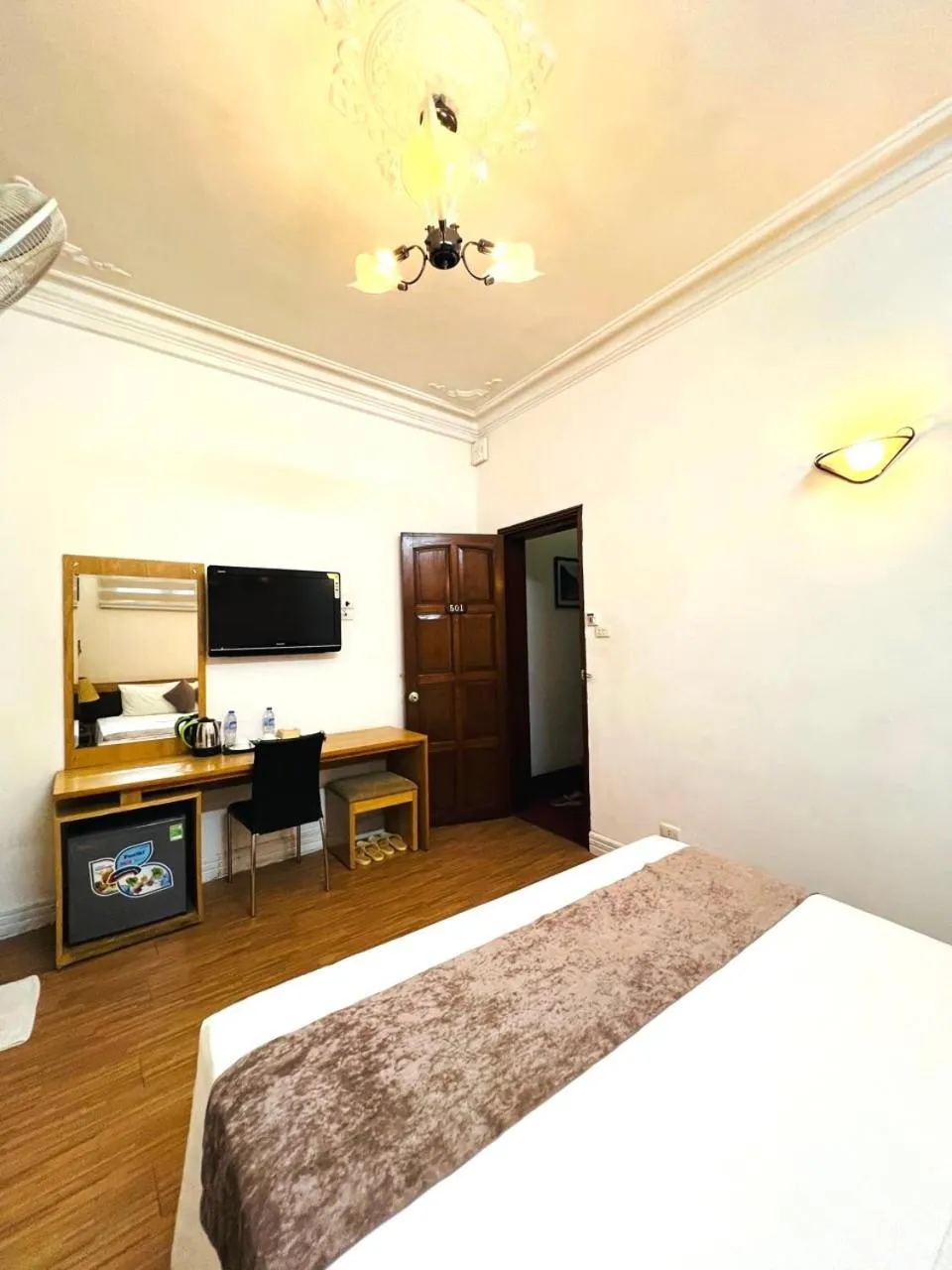 Bedroom, Bed in Hanoi Win Hotel & Travel