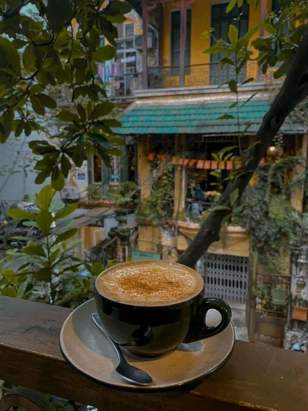 Property building in Hanoi Win Hotel & Travel