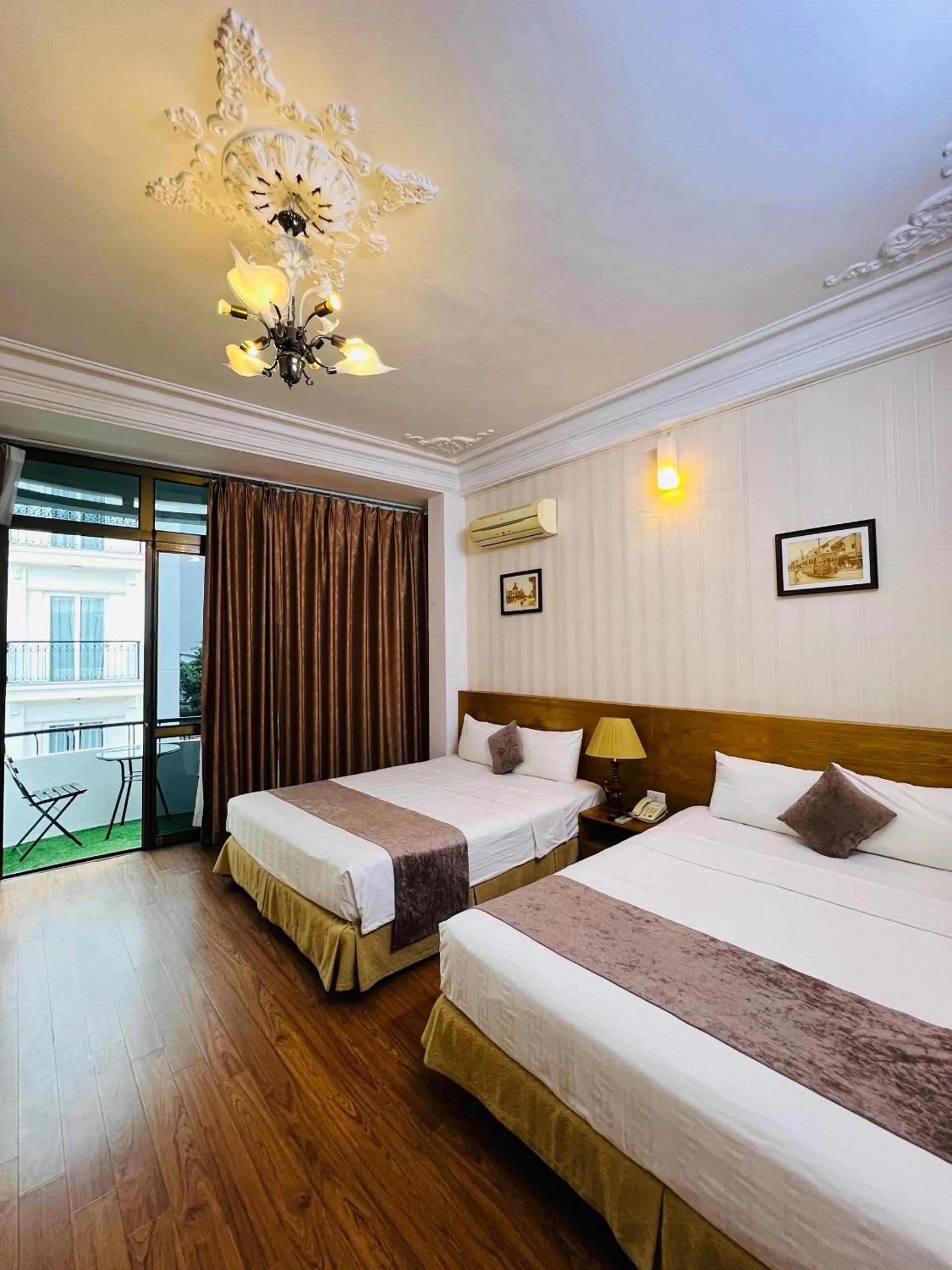 Bedroom, Bed in Hanoi Win Hotel & Travel