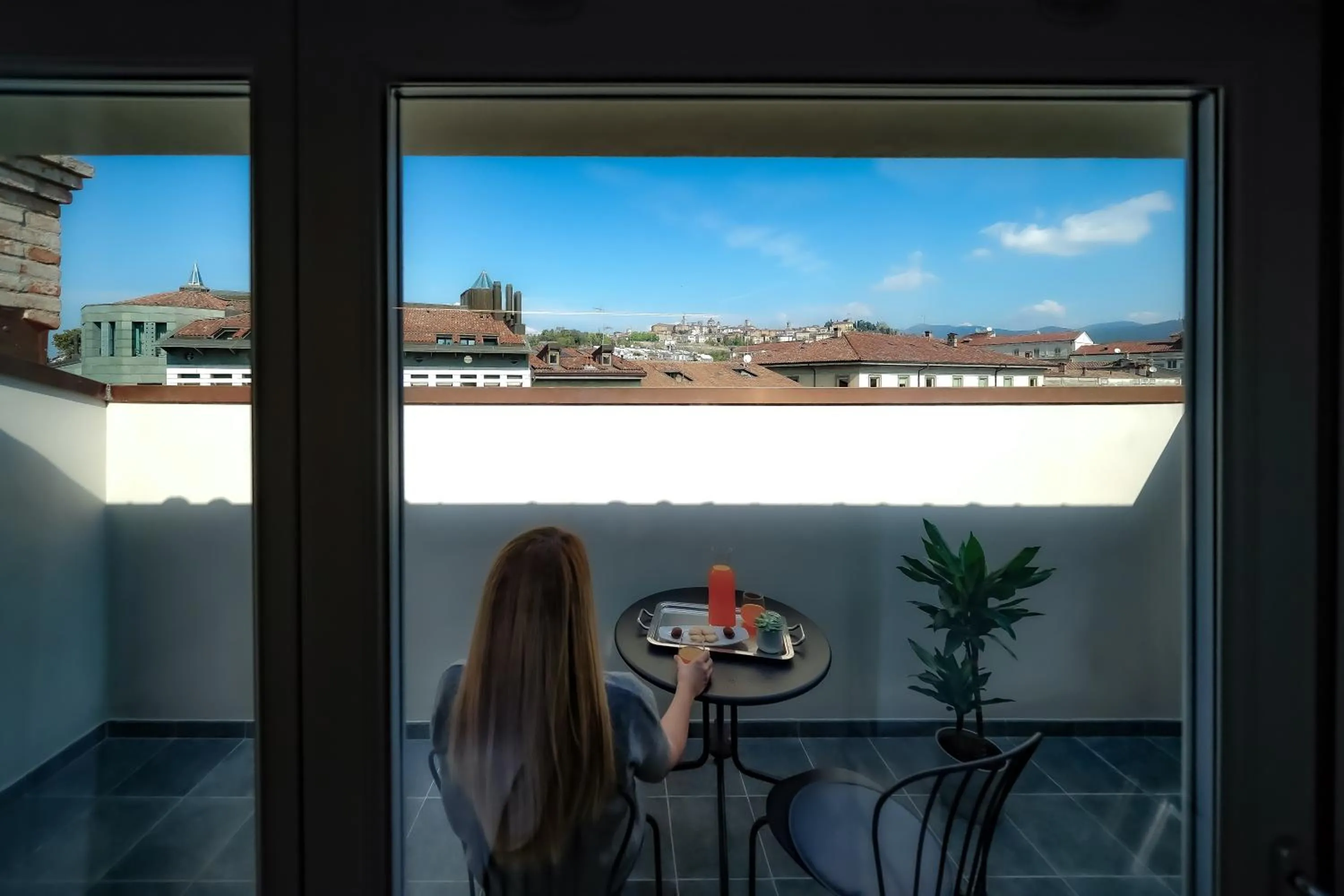 View (from property/room) in Bergamo Inn 15