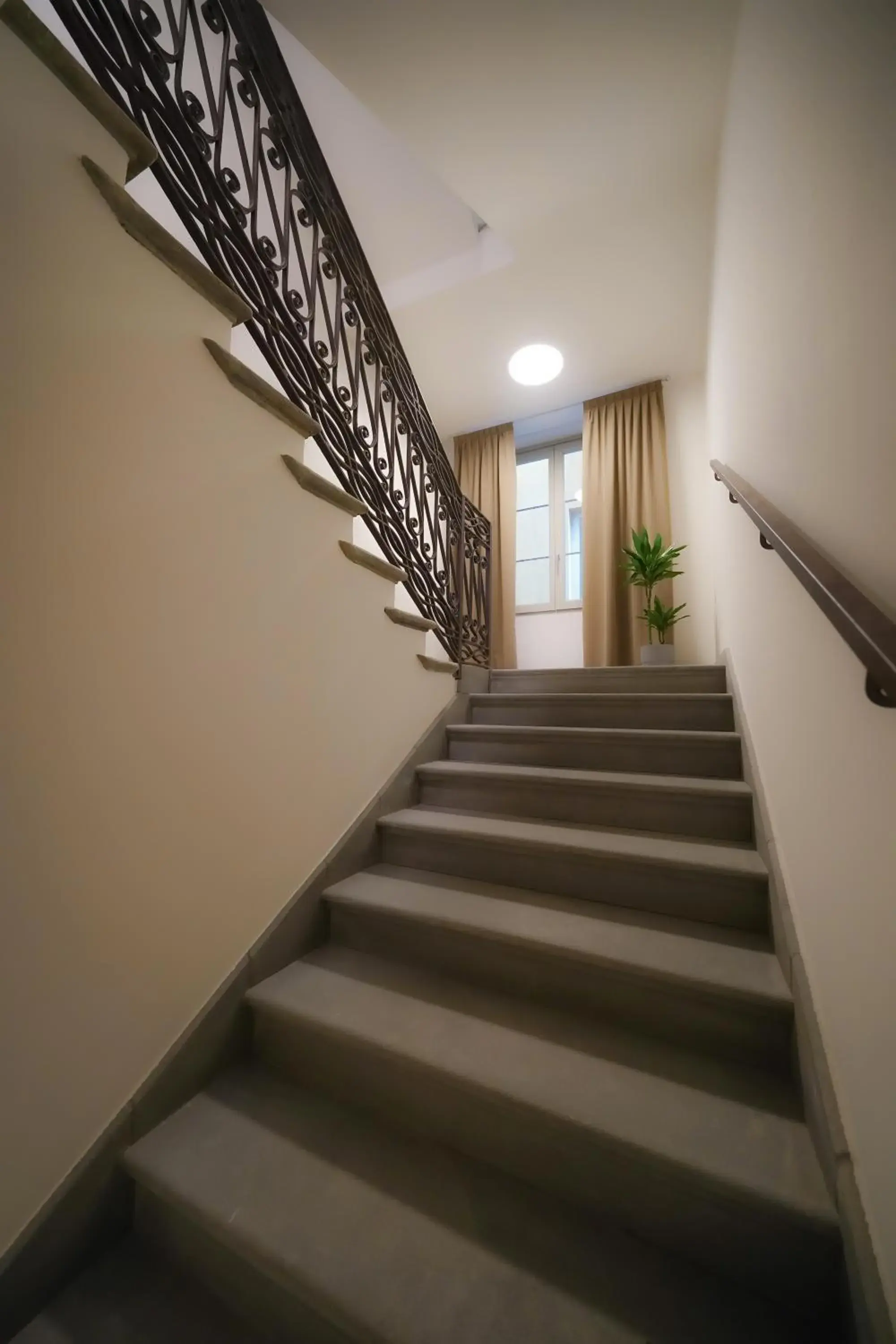 Lobby or reception in Bergamo Inn 15 Lobby or reception in Bergamo Inn 15