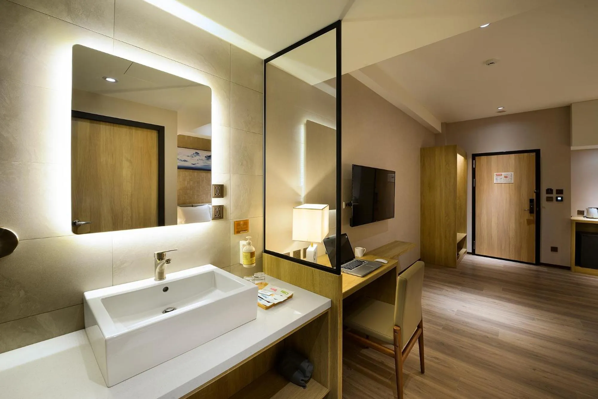 TV and multimedia in Joyfultel