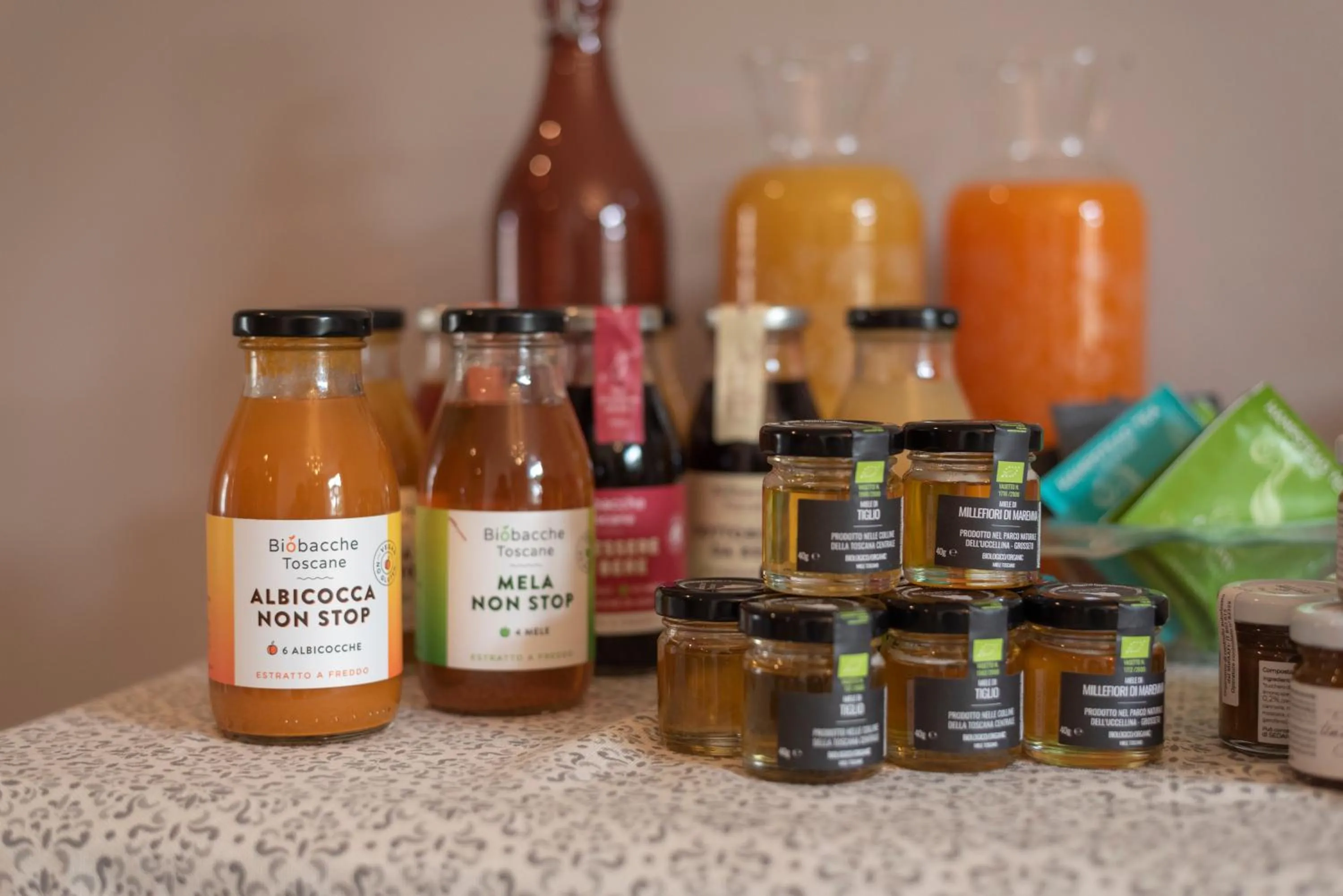 Breakfast in IN LUCUS Guest House