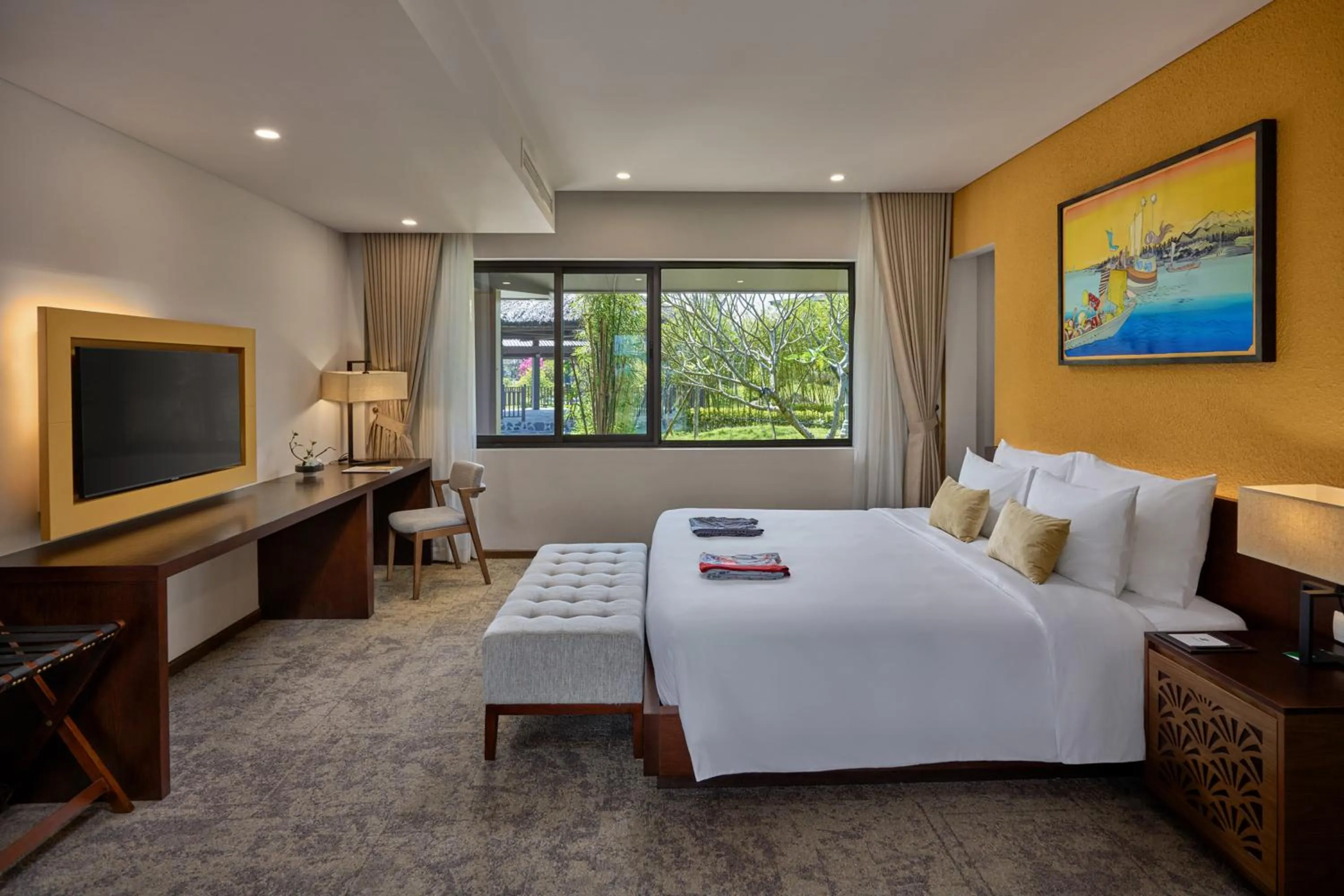 Communal lounge/ TV room, Bed in Kobi Onsen Resort Hue, Affiliated by Melia