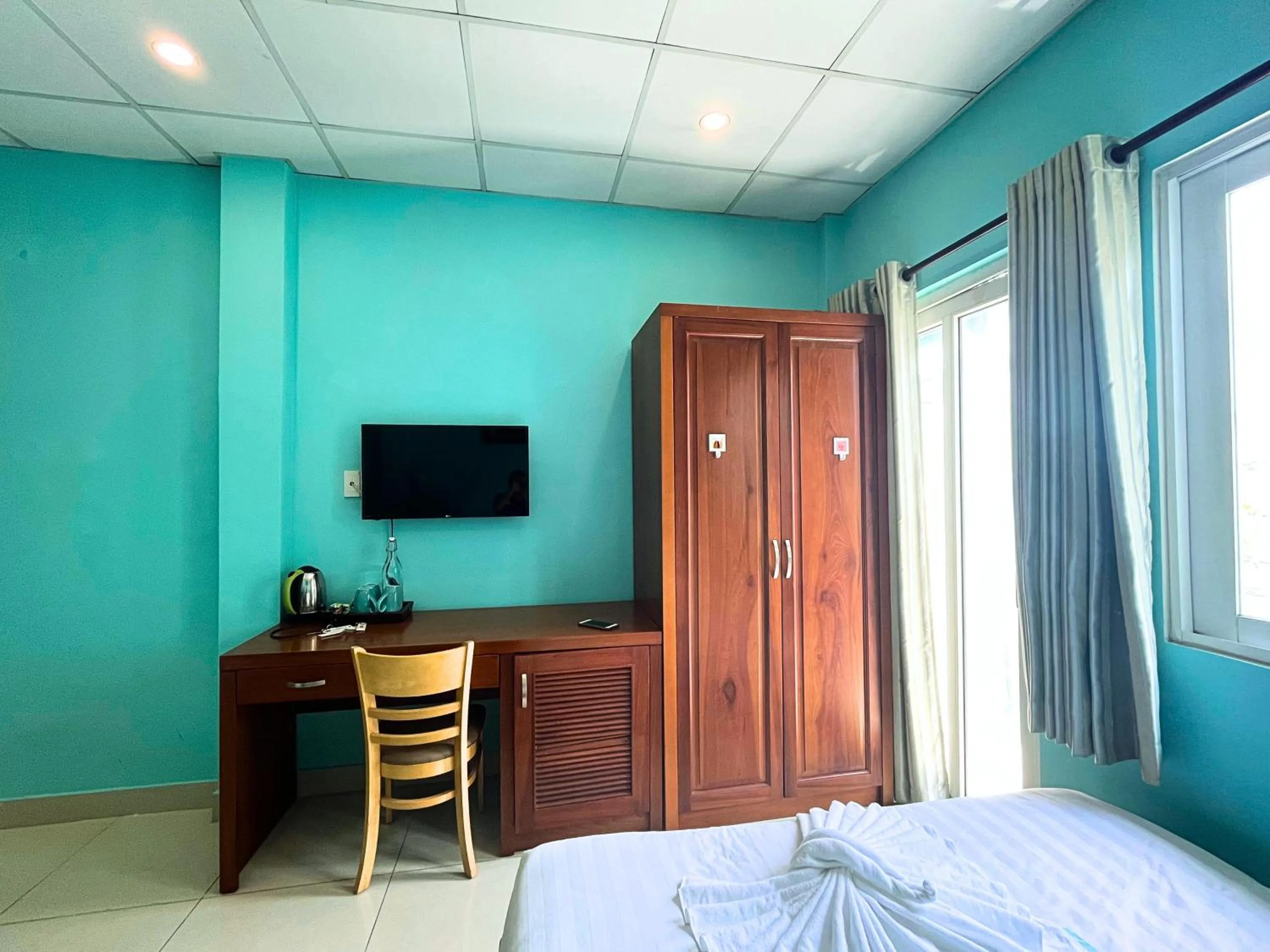 Bed in The Alley Saigon Hotel