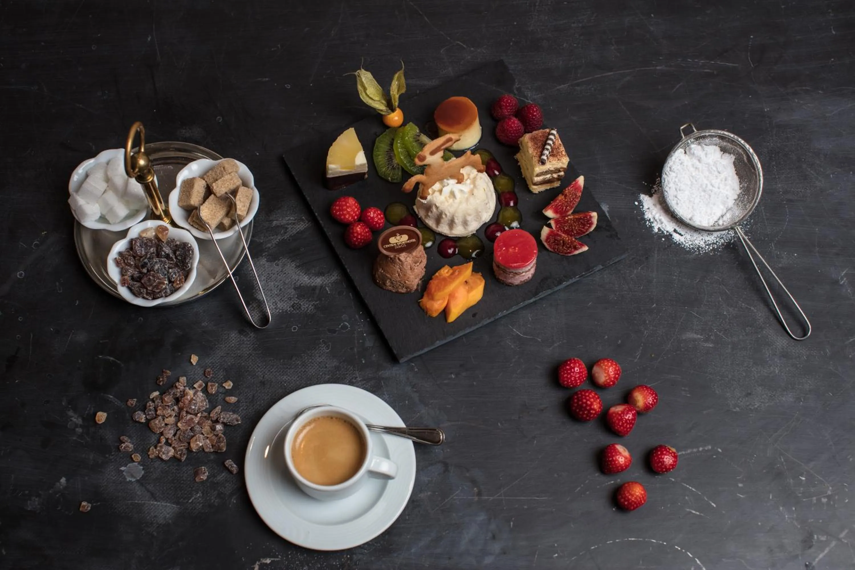Coffee/tea facilities in Central Sporthotel Davos