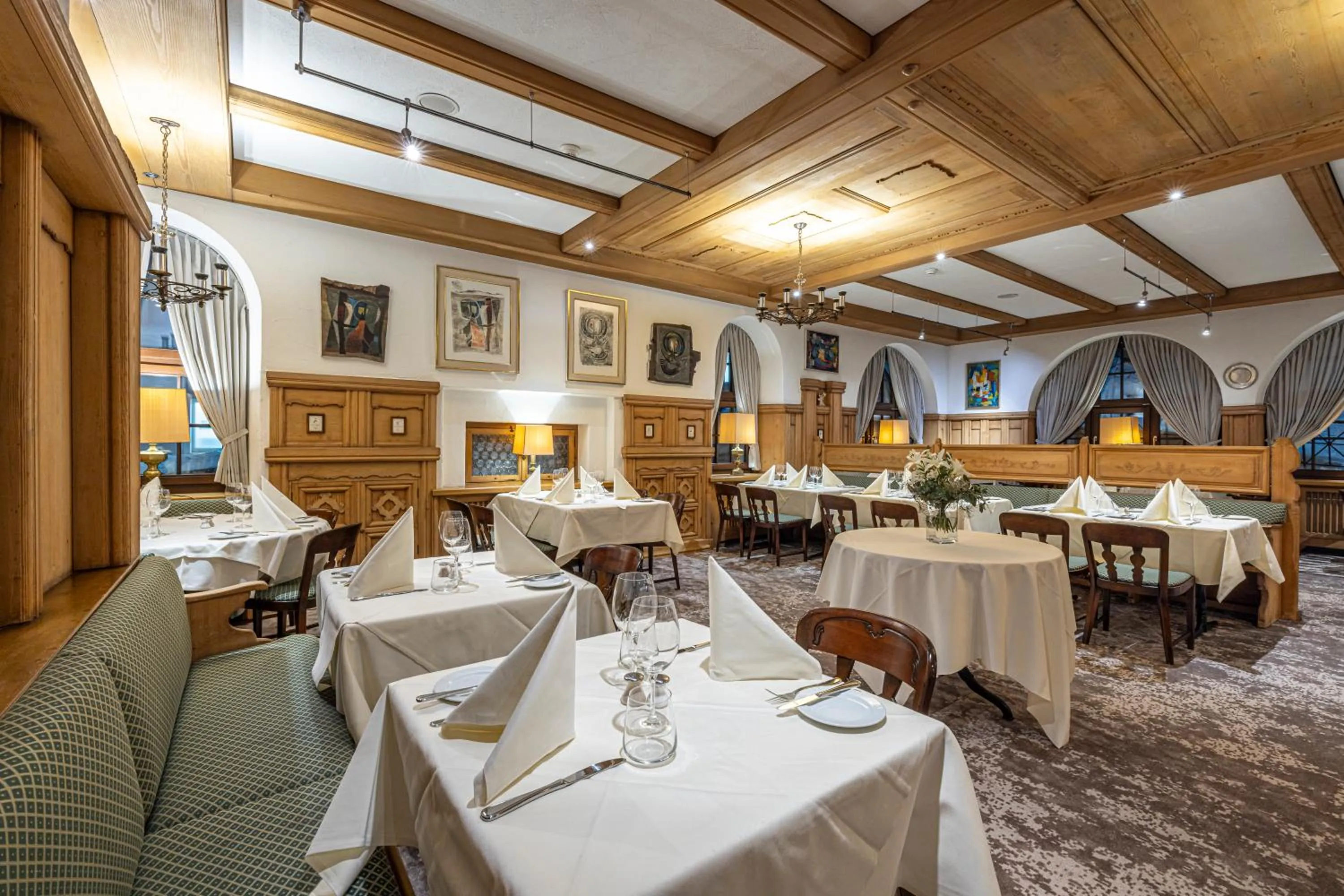 Restaurant/places to eat in Central Sporthotel Davos