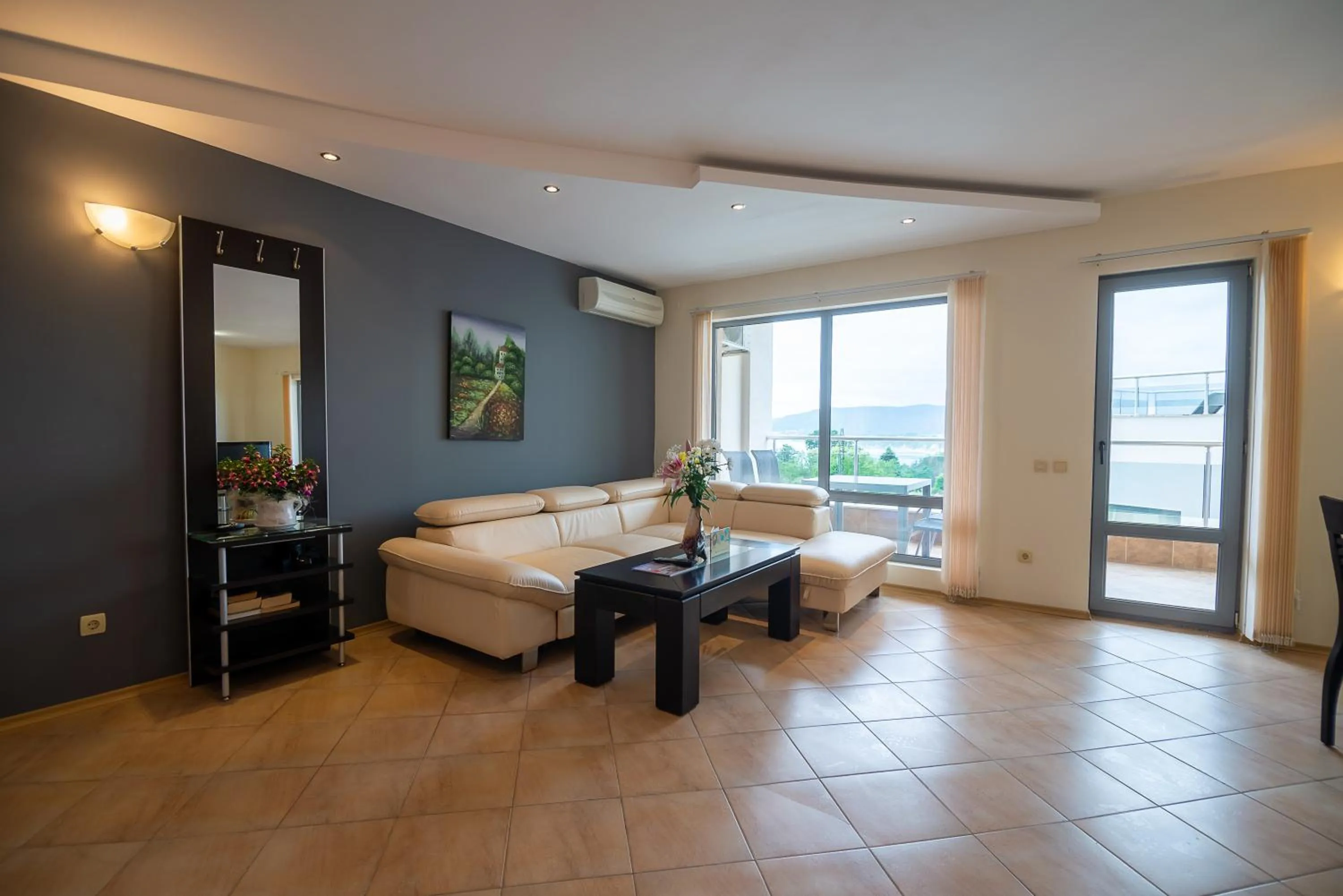 Living room, Bed in Byala Panorama Resort