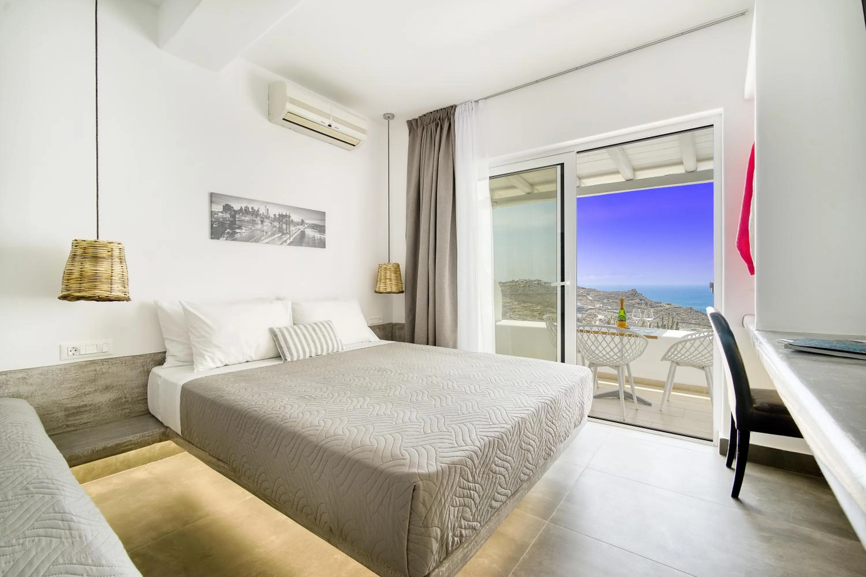 Bed in Anius Apartments