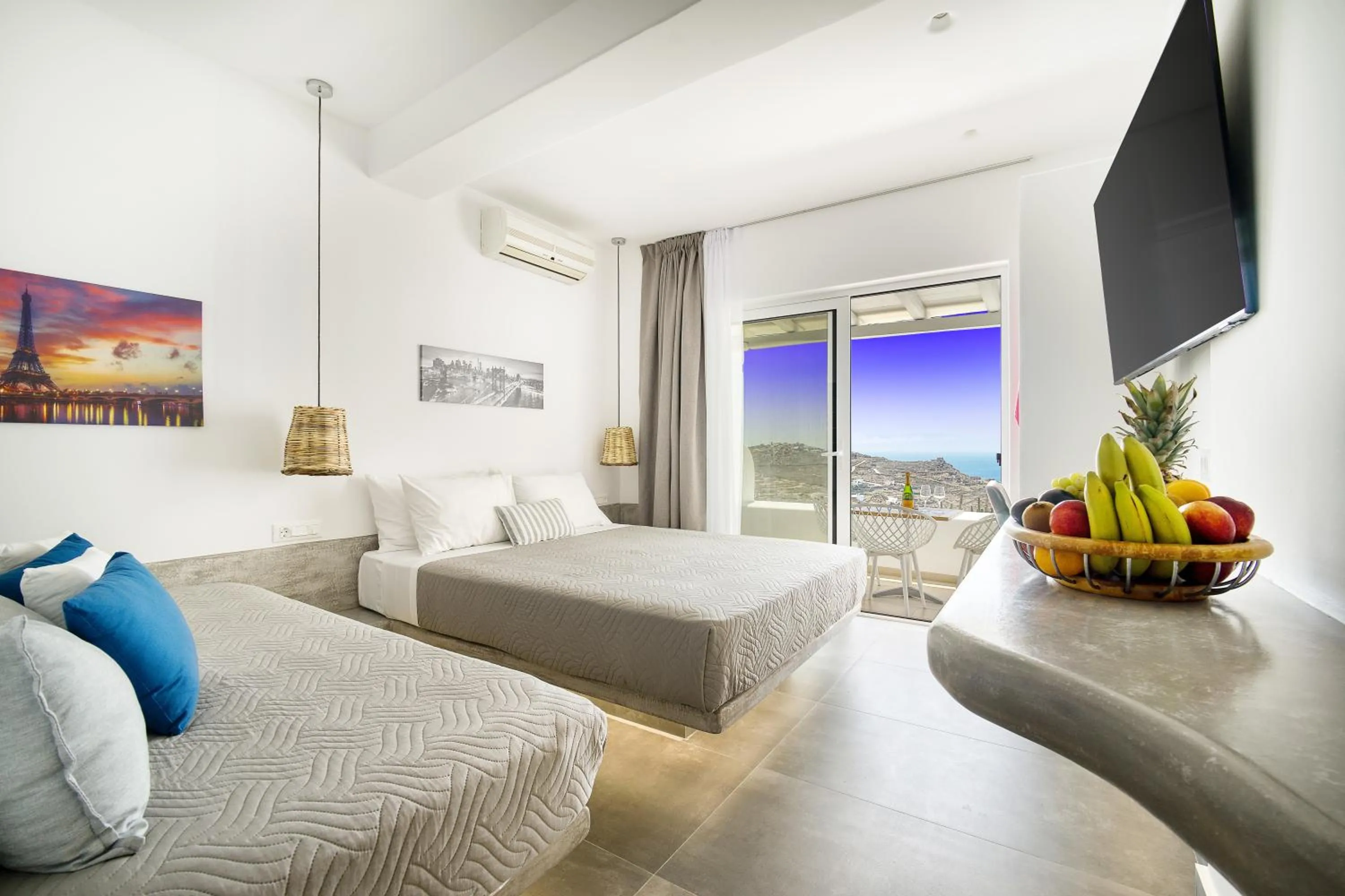 Anius Apartments