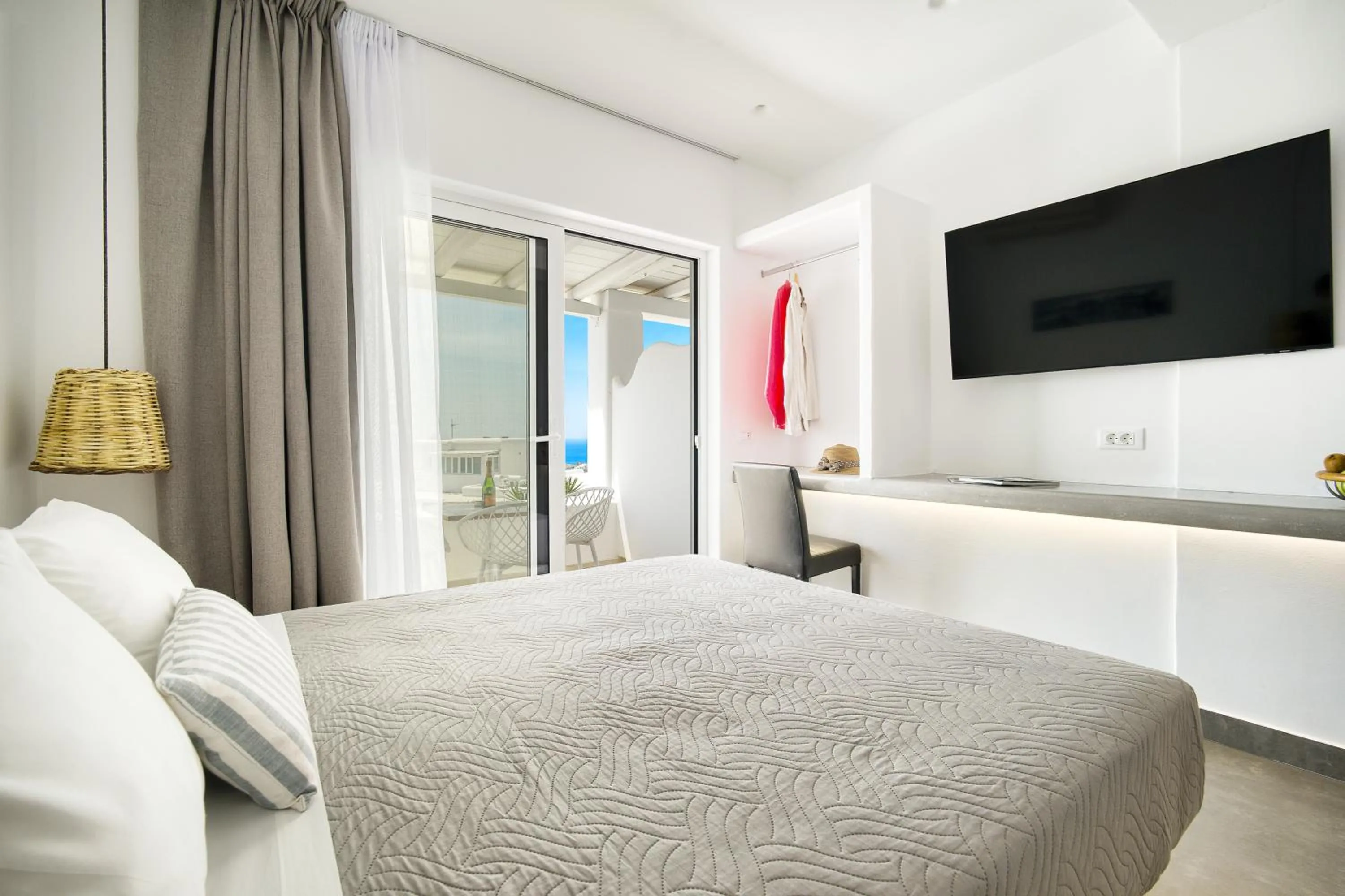 Bed in Anius Apartments
