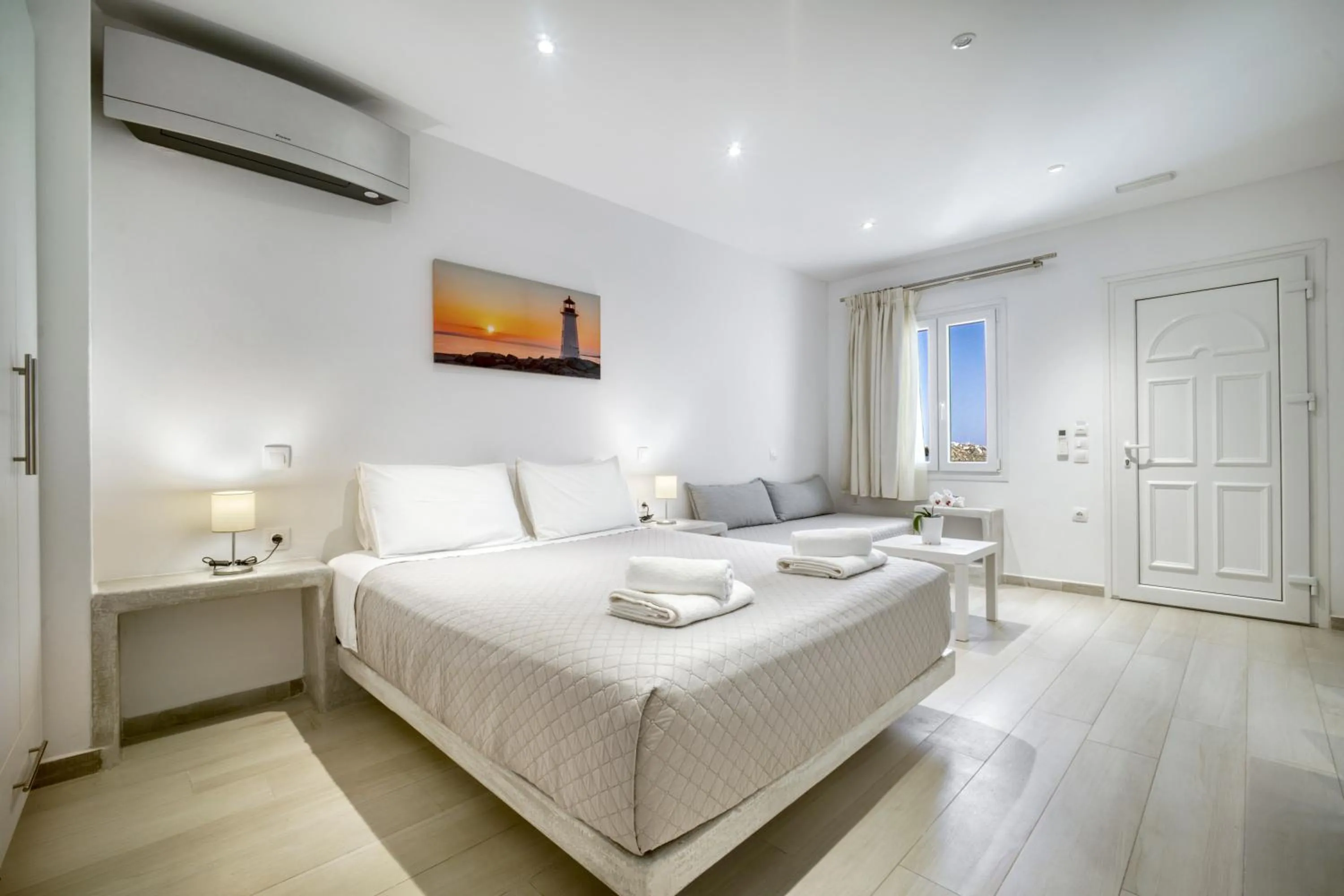 Bed in Anius Apartments