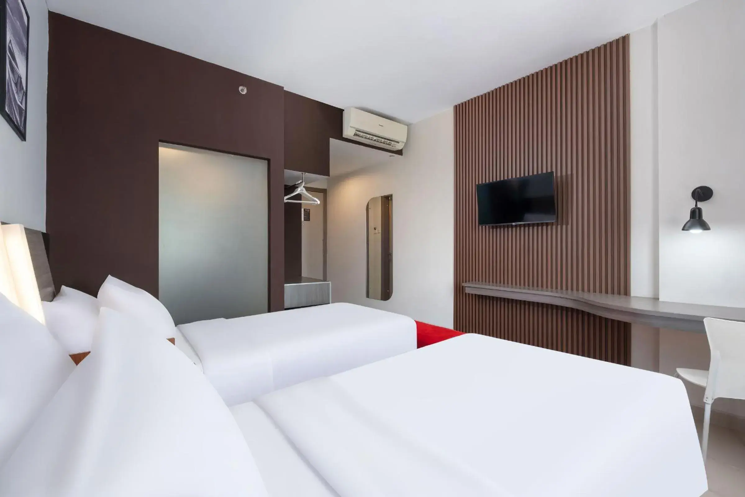 Bed in Hotel Neo Candi Simpang Lima - Semarang by ASTON Bed in Hotel Neo Candi Simpang Lima - Semarang by ASTON