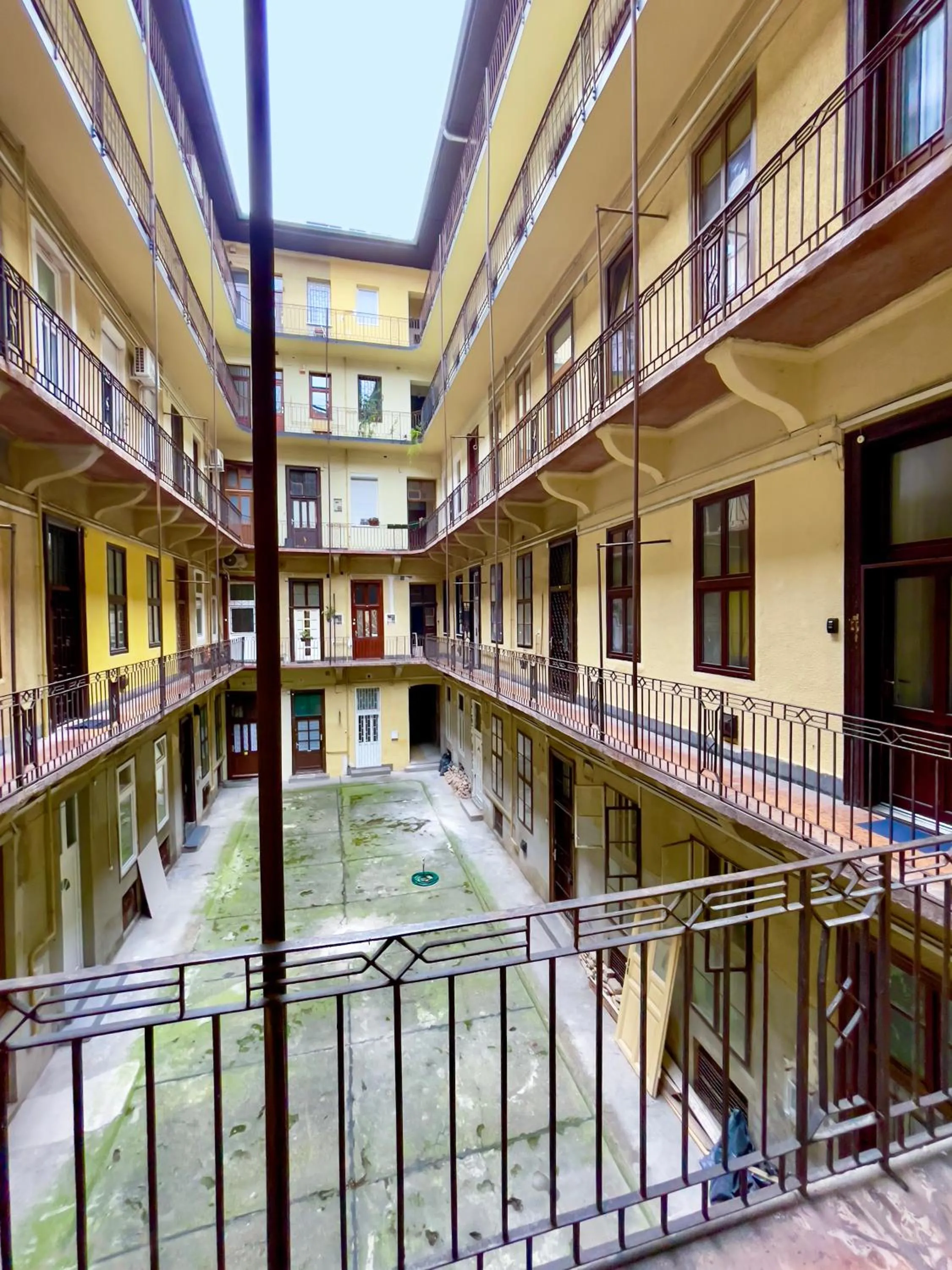 Property building in La Stella di Budapest