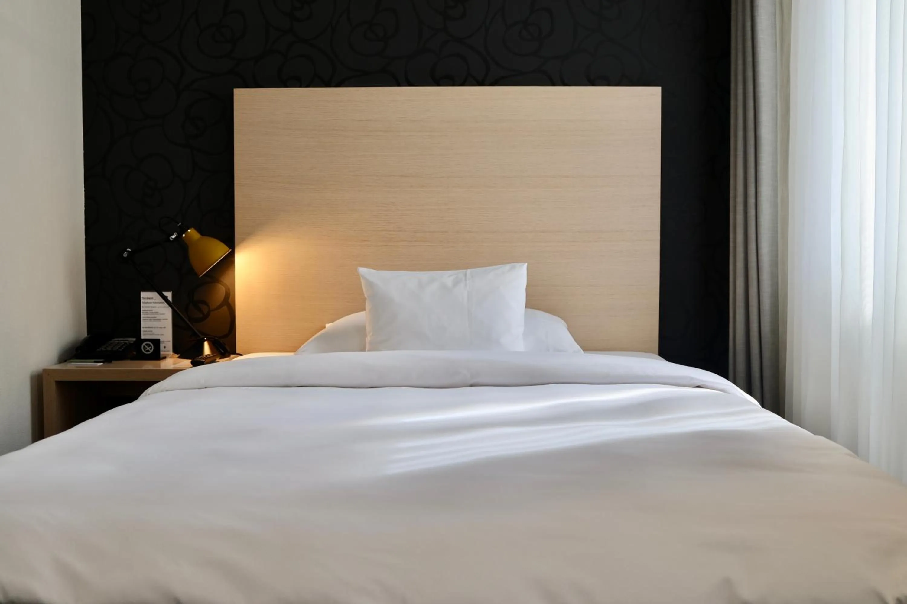 Bed in Hotel Mon Repos