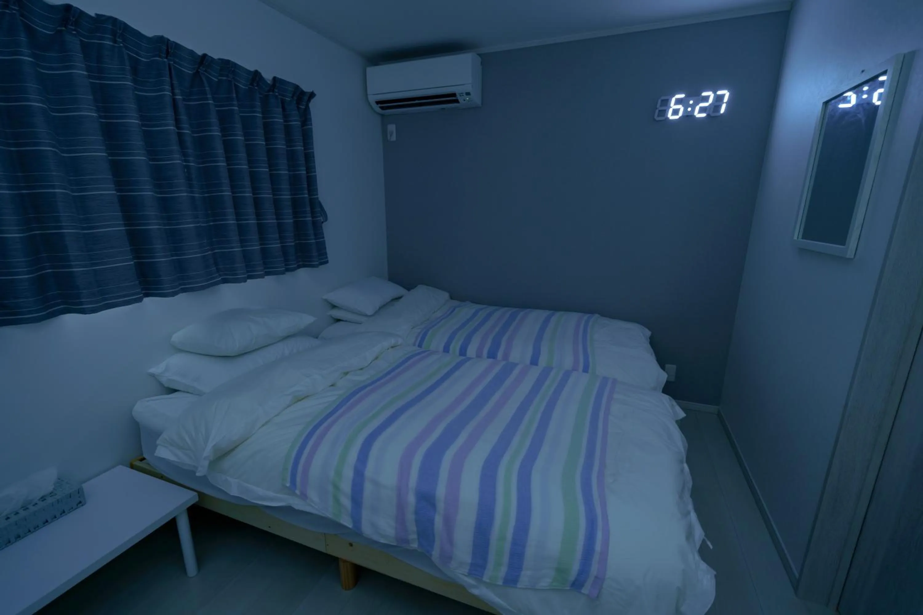 Bed in Osaka Yeon House