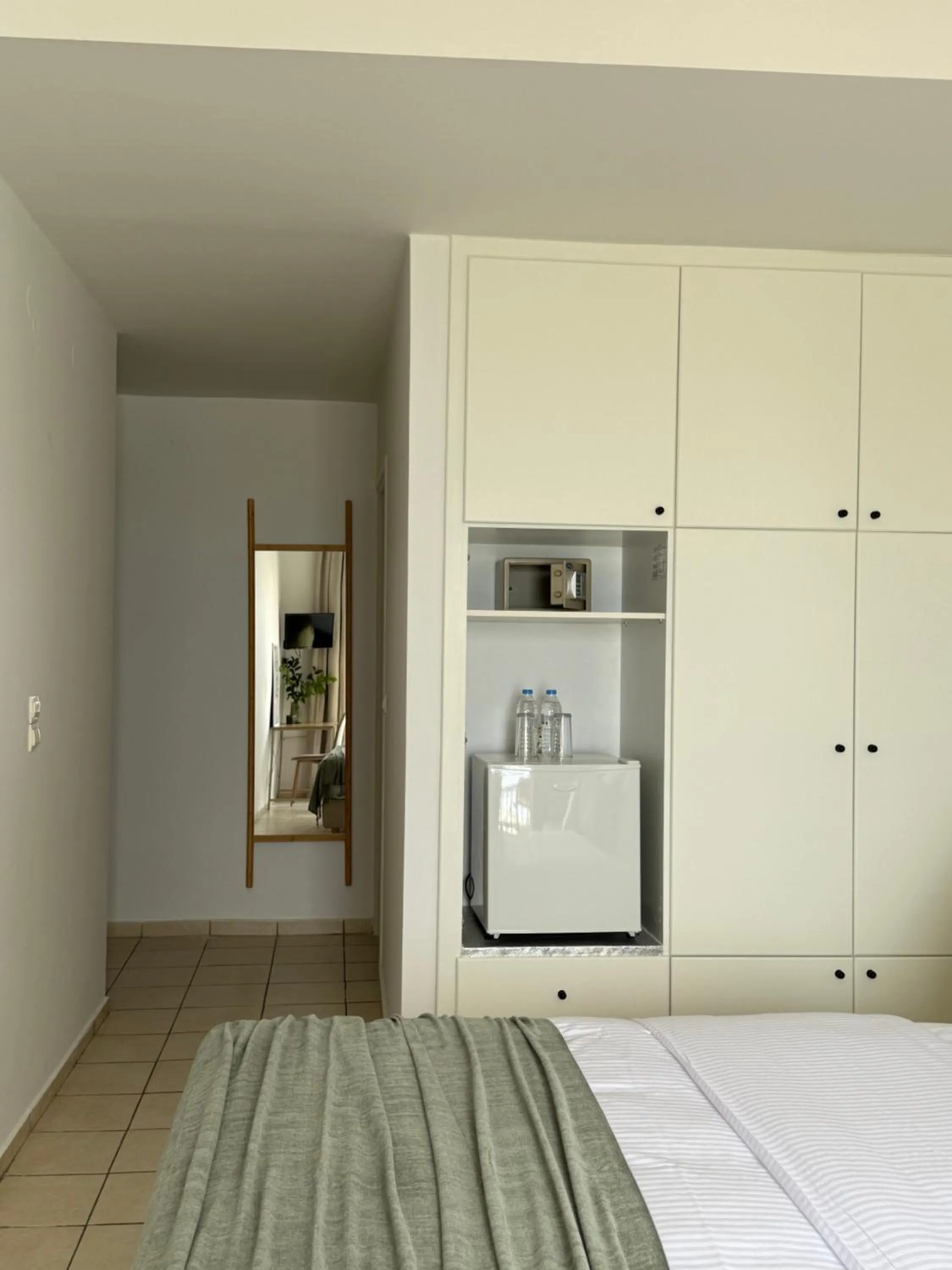 Bed in Flisvos